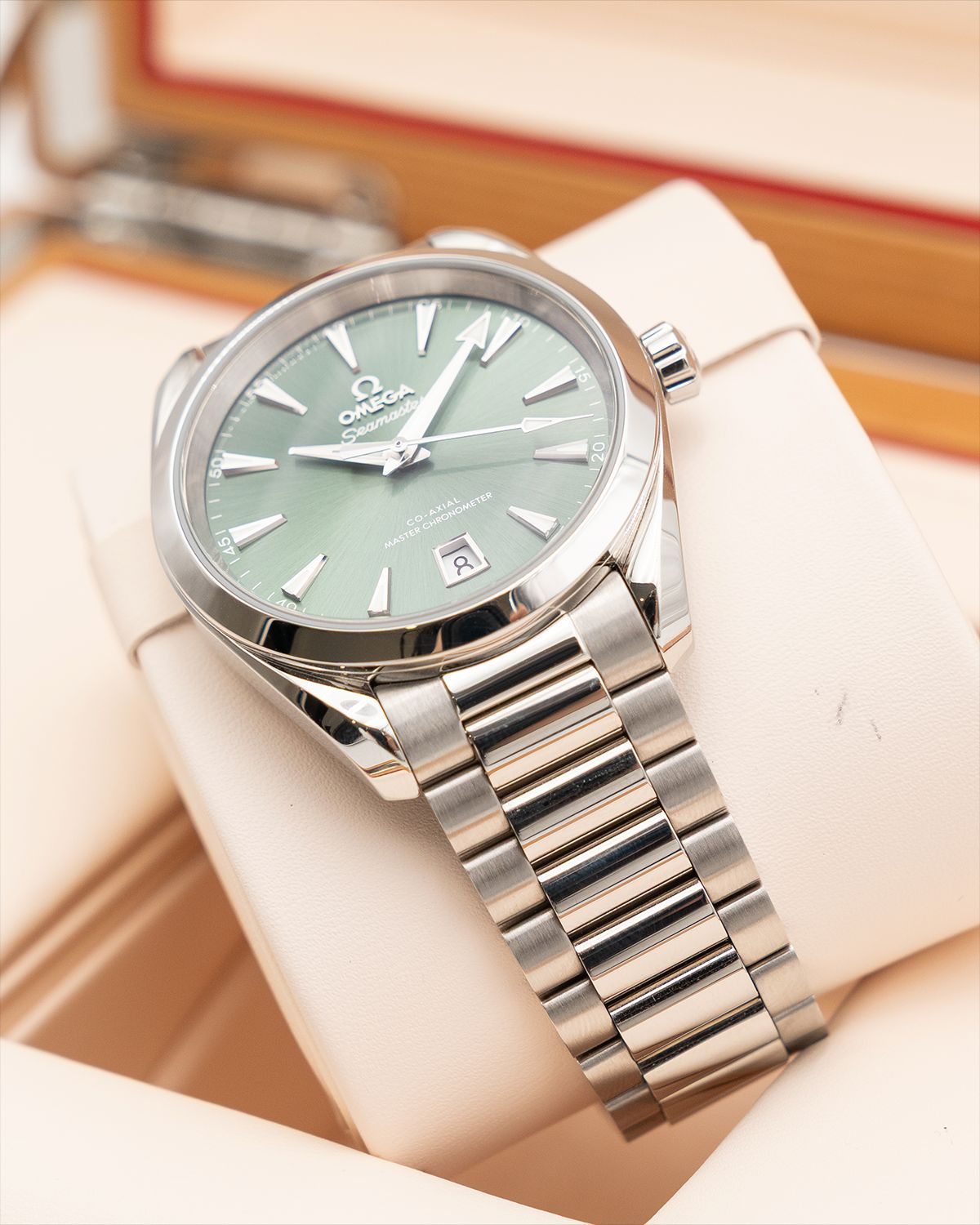 Omega 220.10.38.20.10.002
