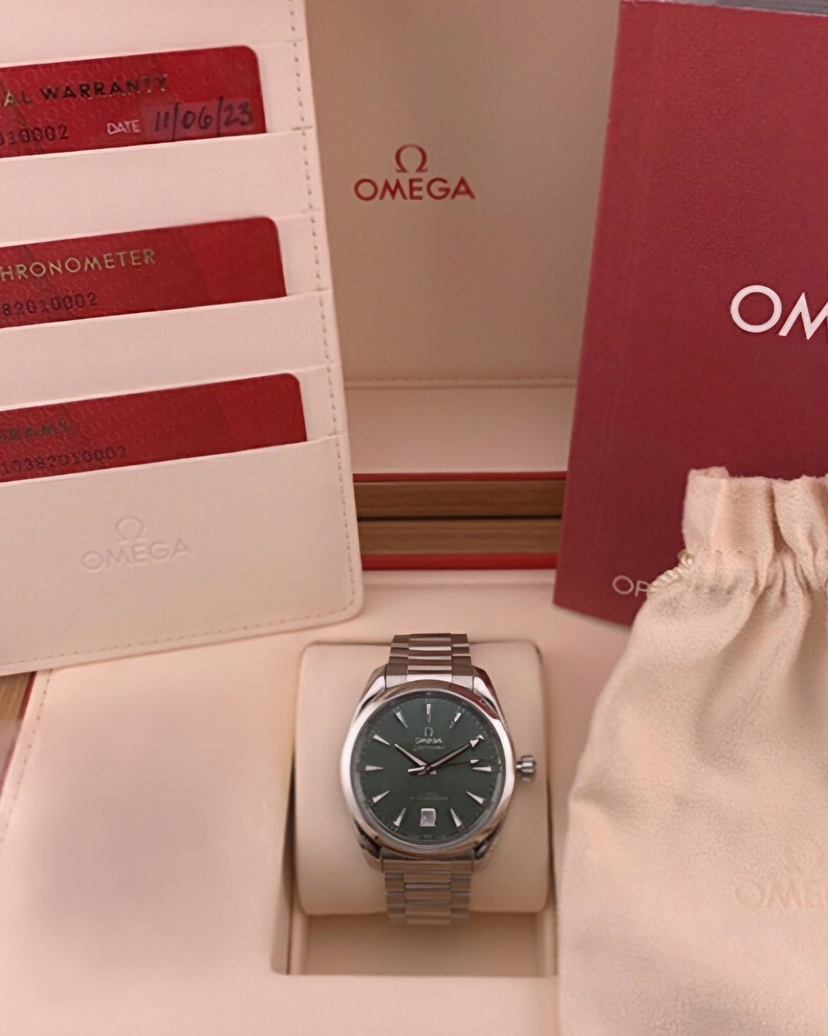 Omega 220.10.38.20.10.002