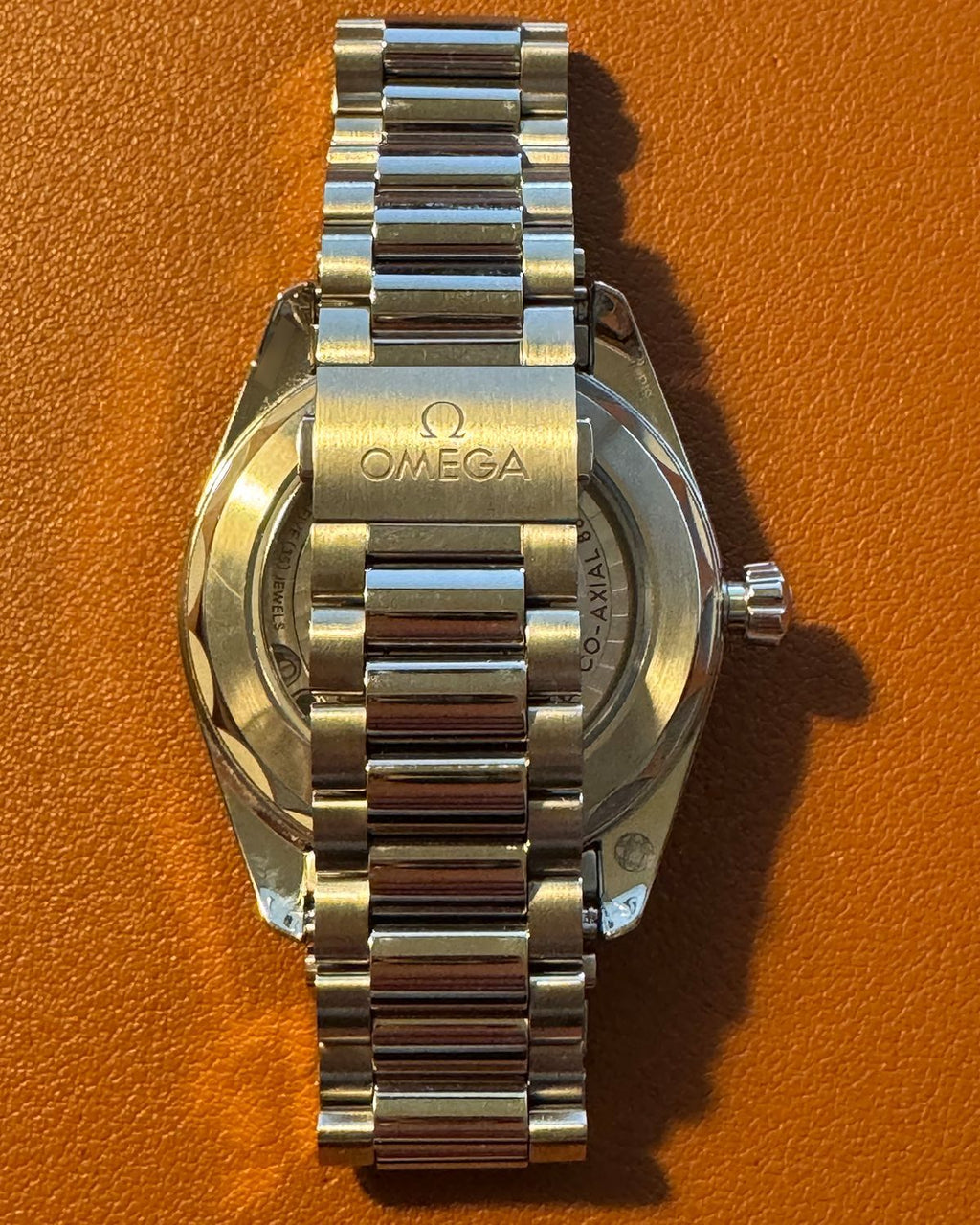 Omega 220.10.38.20.13.003