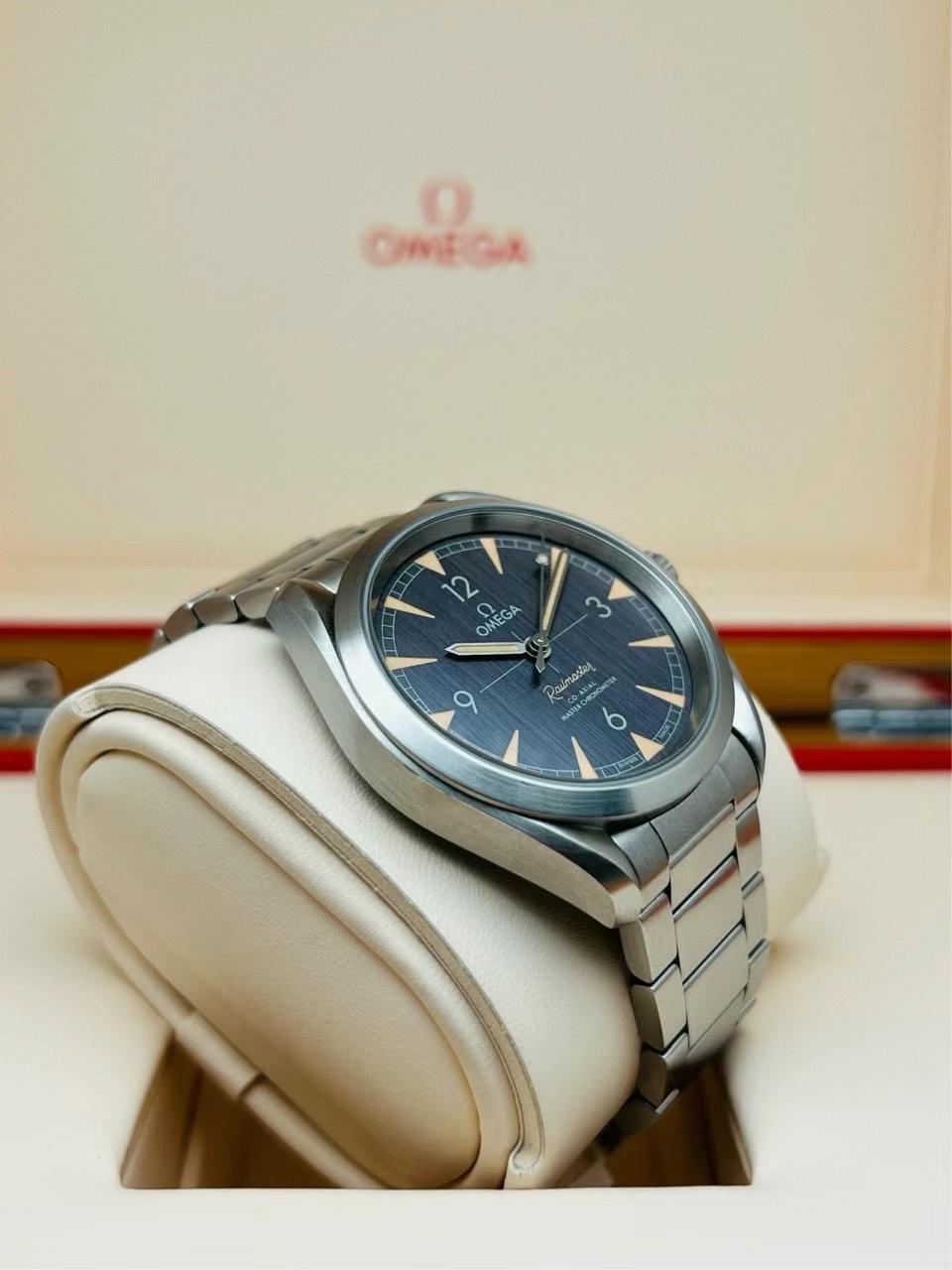 Omega 220.10.40.20.01.001