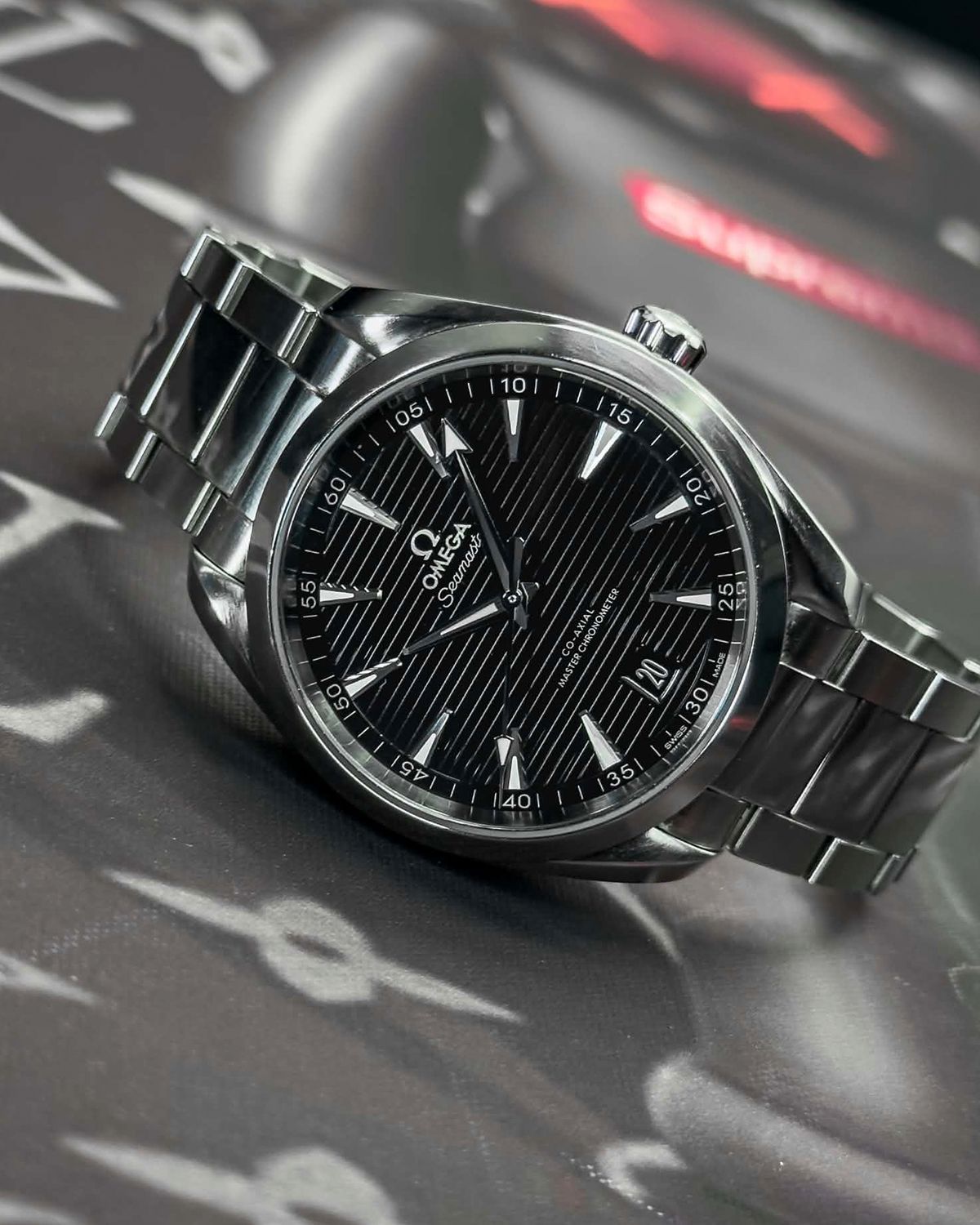 Omega 220.10.41.21.01.001