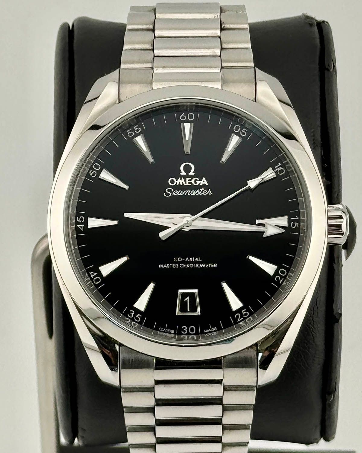 Omega 220.10.41.21.01.002