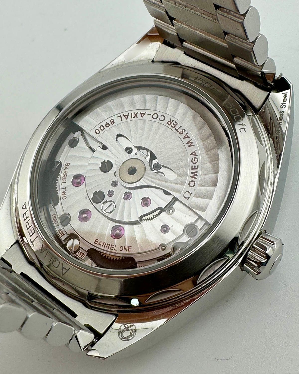 Omega 220.10.41.21.01.002