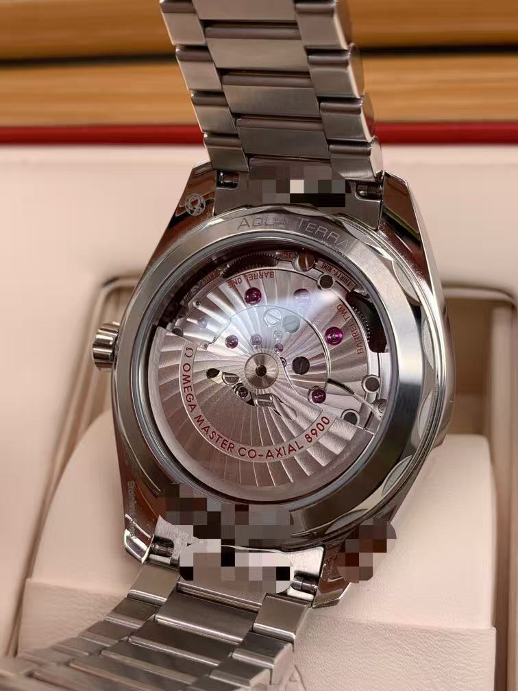 Omega 220.10.41.21.01.002