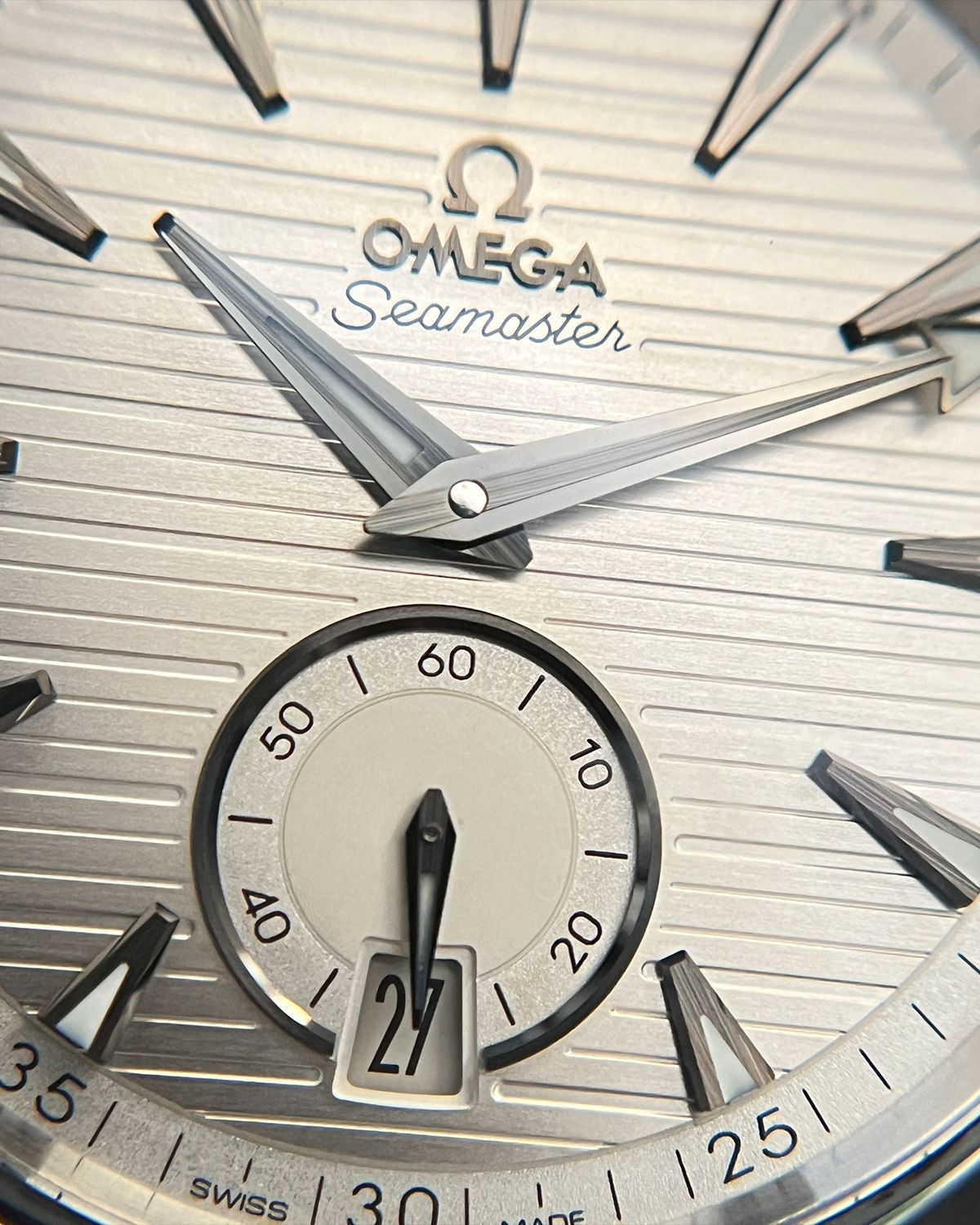 Omega 220.10.41.21.02.002