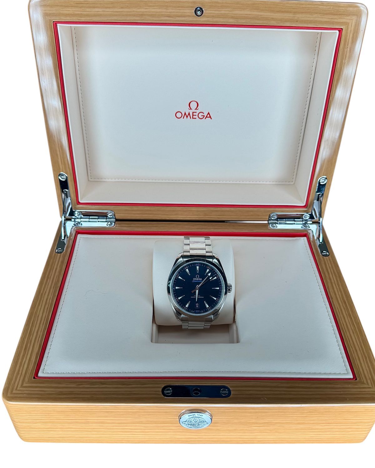 Omega 220.10.41.21.03.001