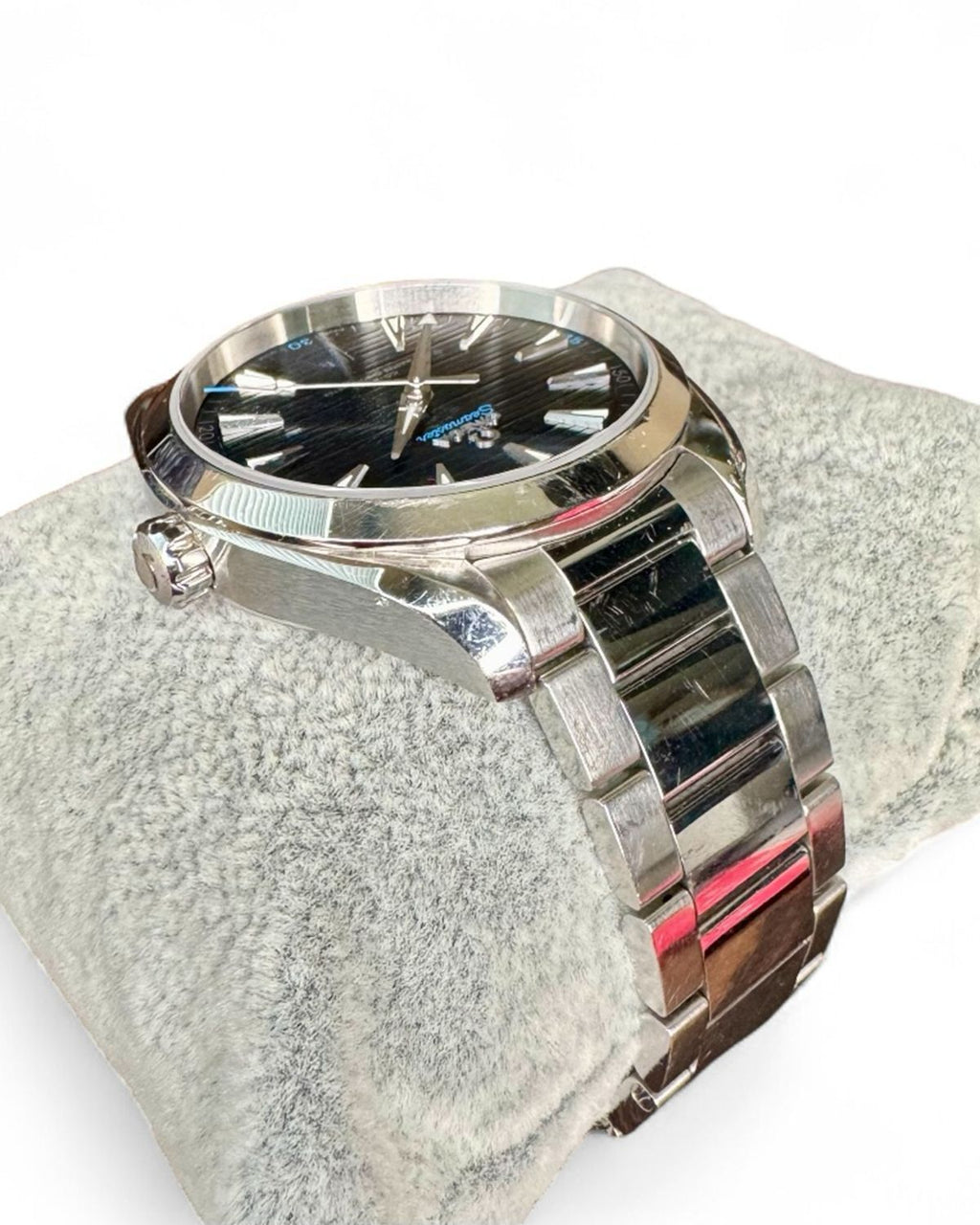 Omega 220.10.41.21.03.001