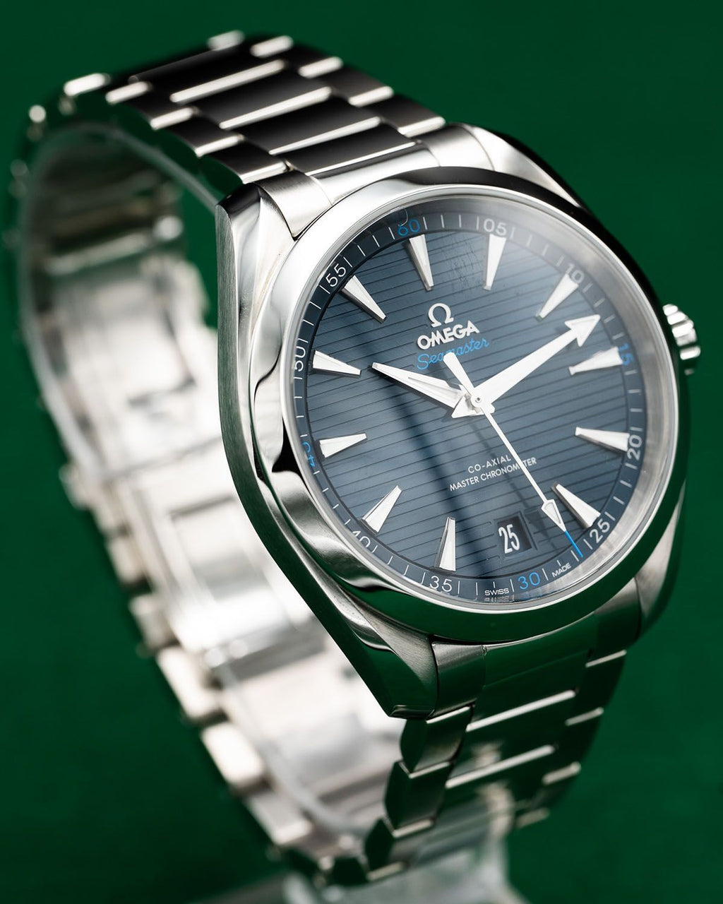 Omega 220.10.41.21.03.001