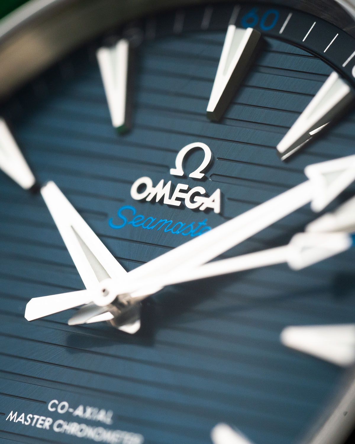 Omega 220.10.41.21.03.001