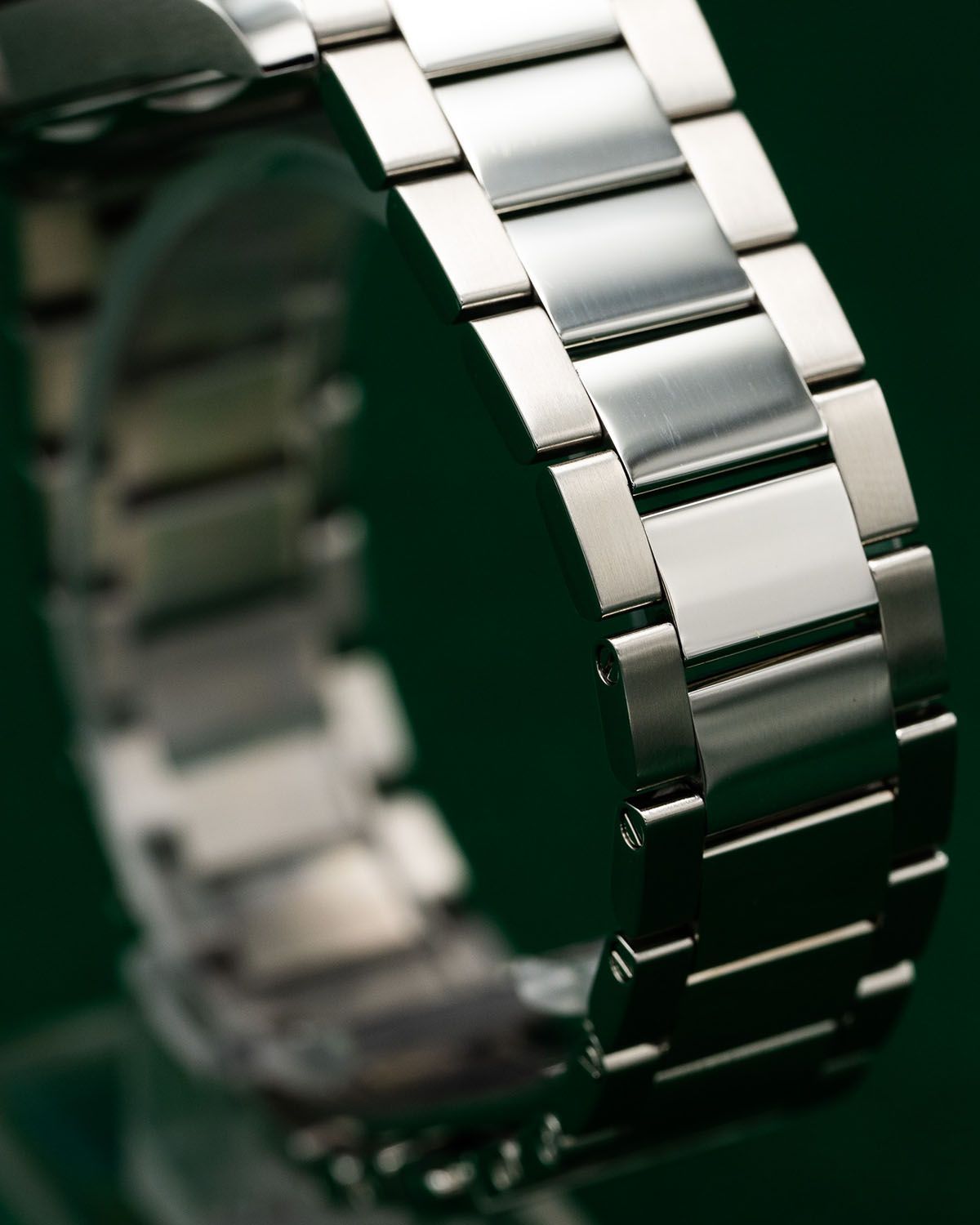 Omega 220.10.41.21.03.001