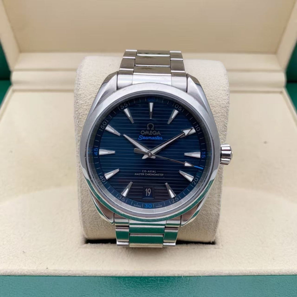 Omega 220.10.41.21.03.001