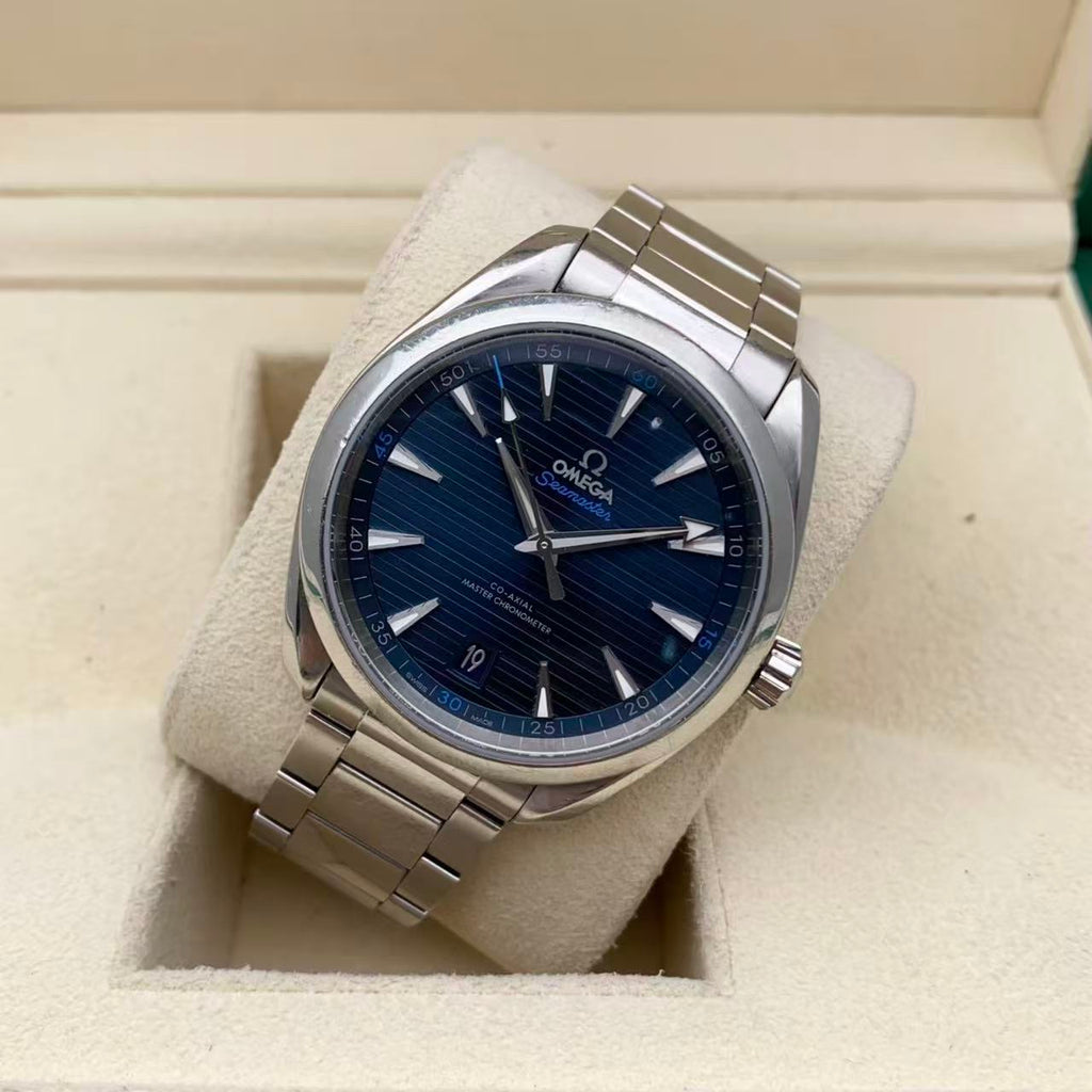 Omega 220.10.41.21.03.001