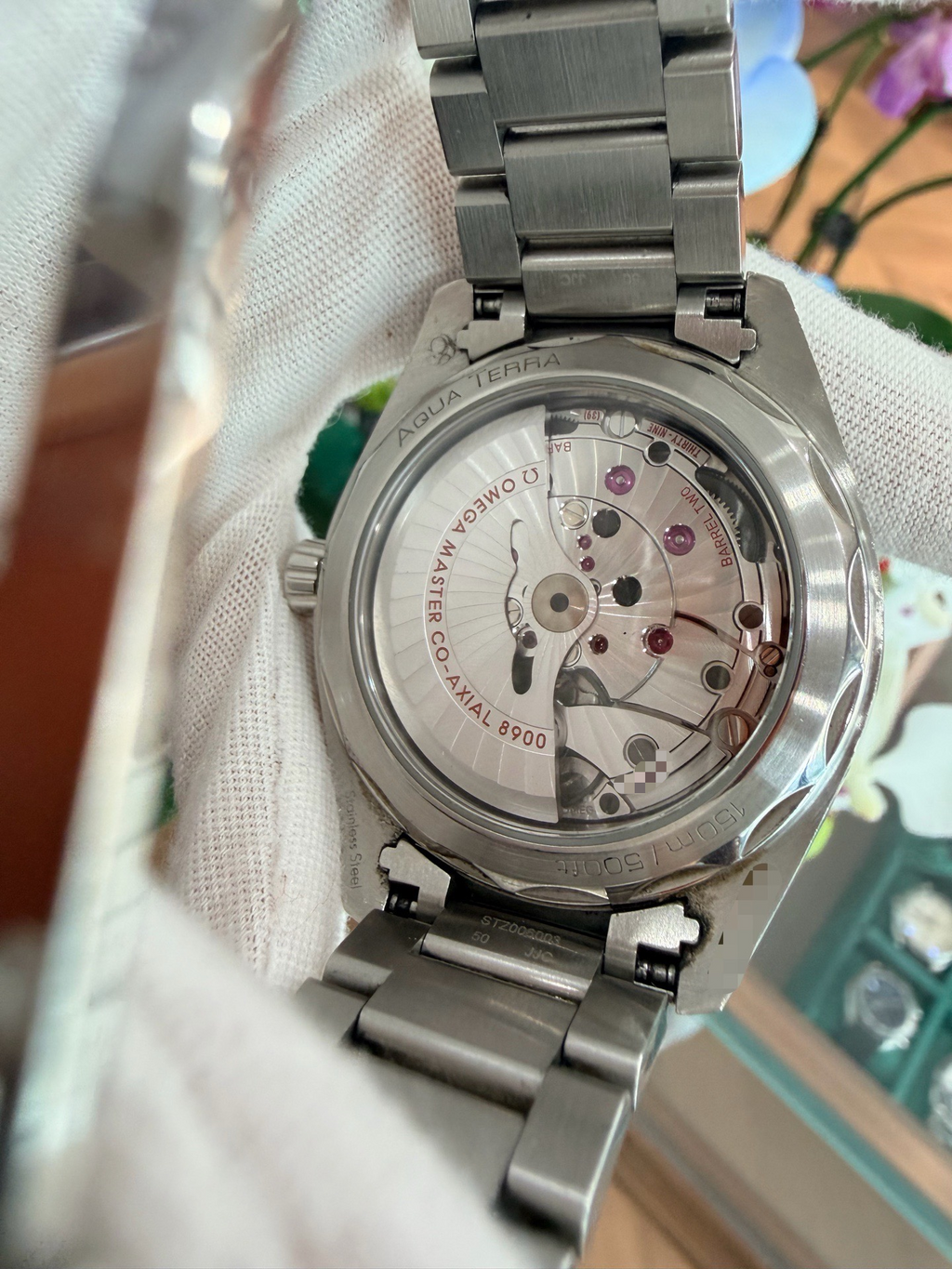 Omega 220.10.41.21.03.001
