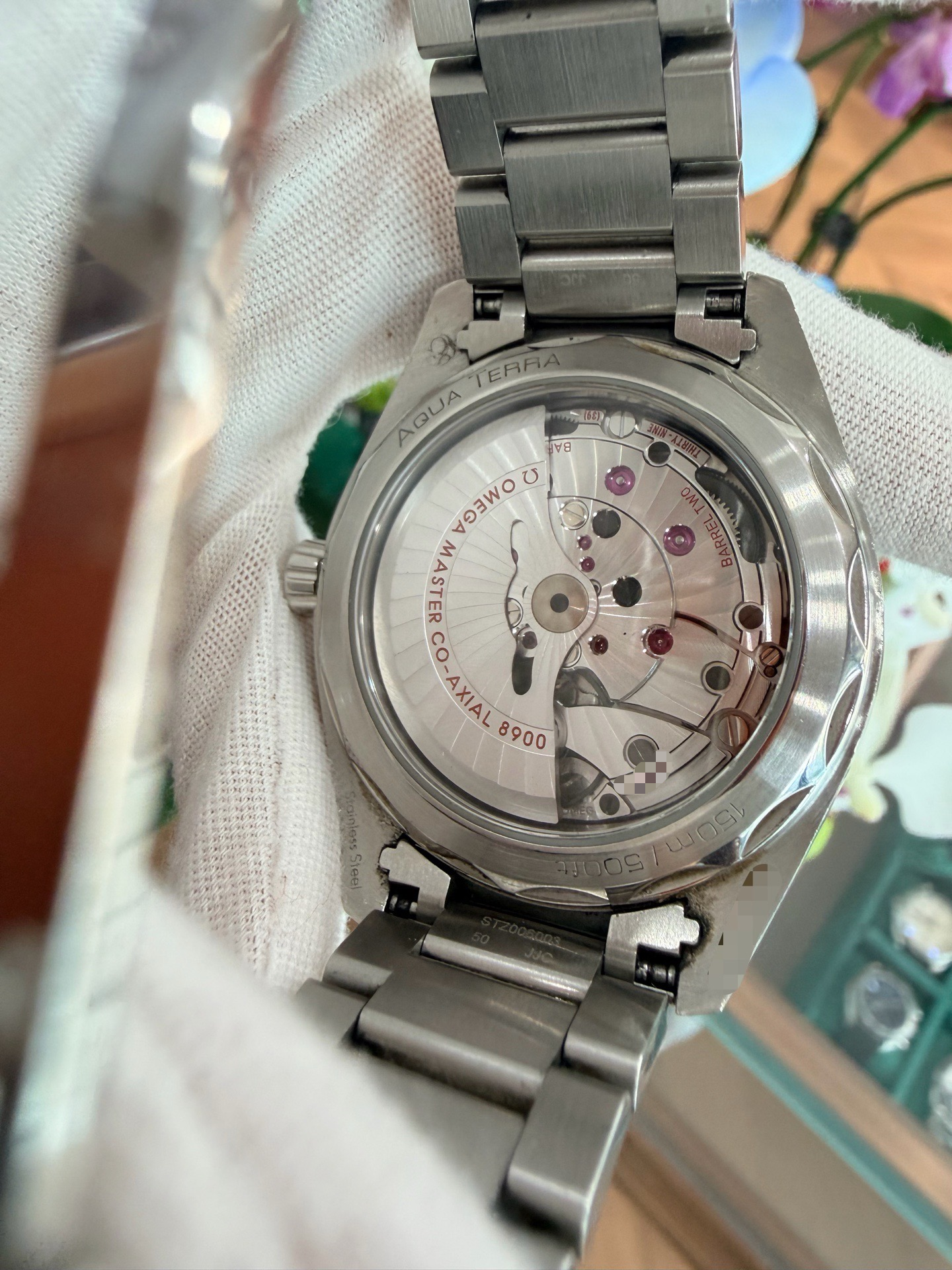 Omega 220.10.41.21.03.001