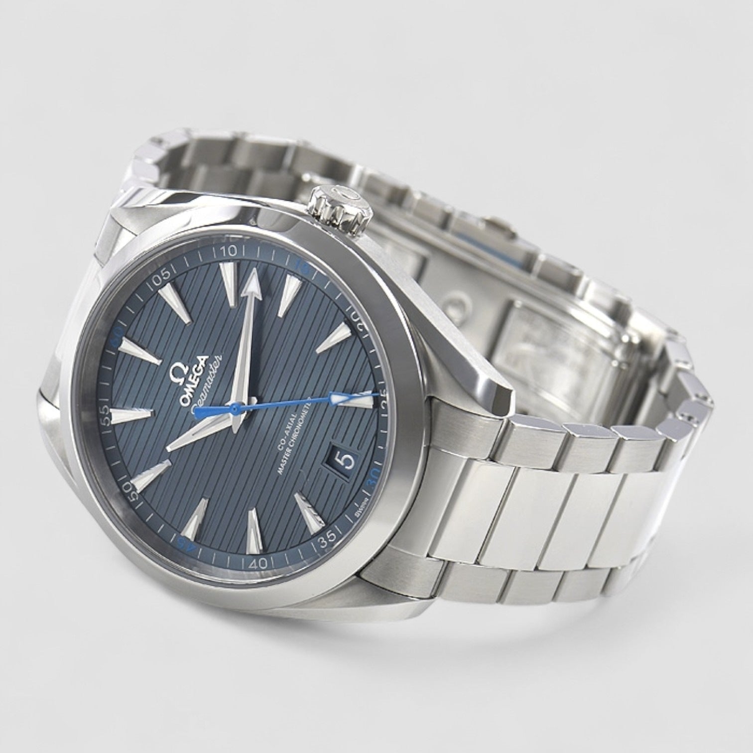 Omega 220.10.41.21.03.002
