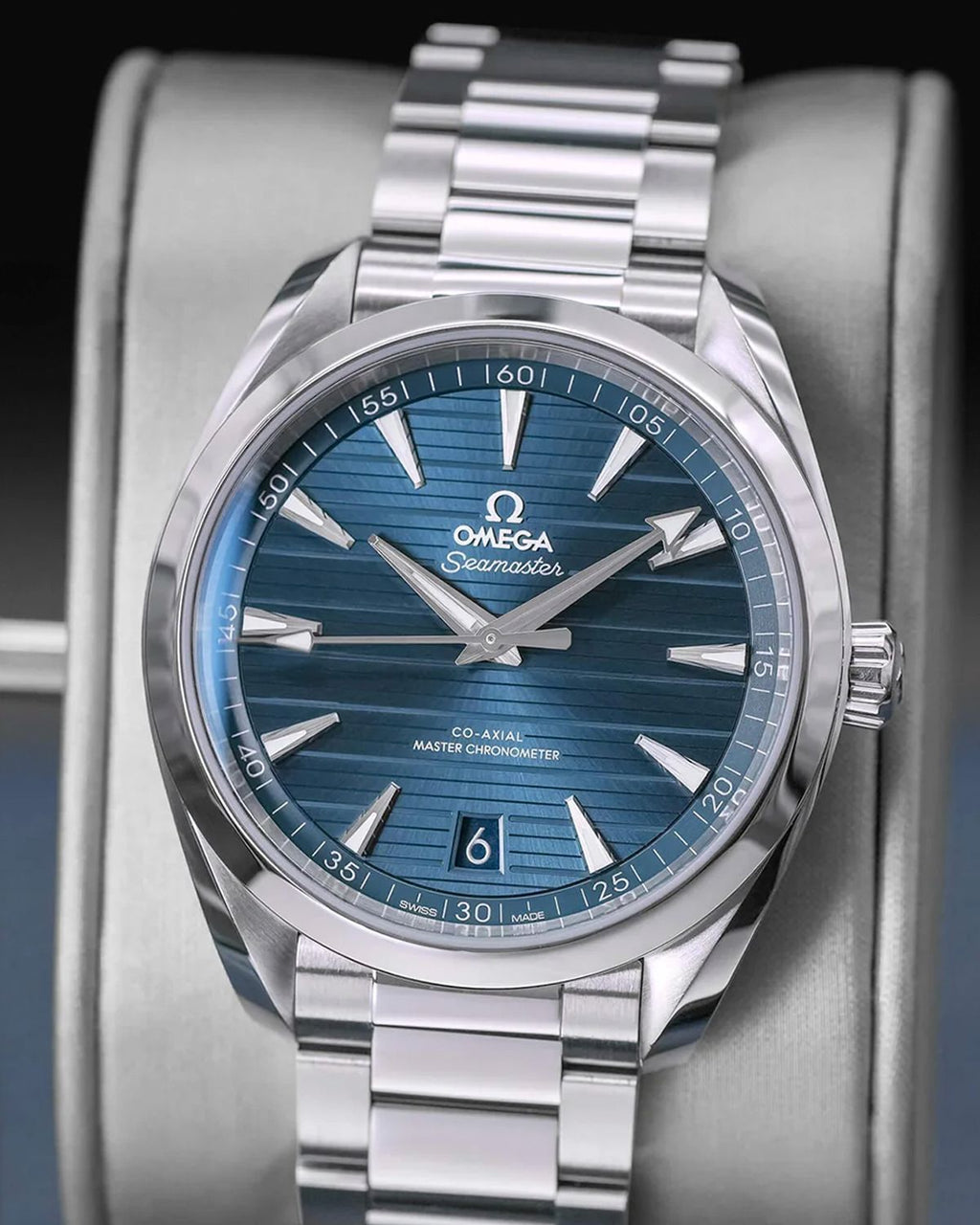Omega 220.10.41.21.03.004