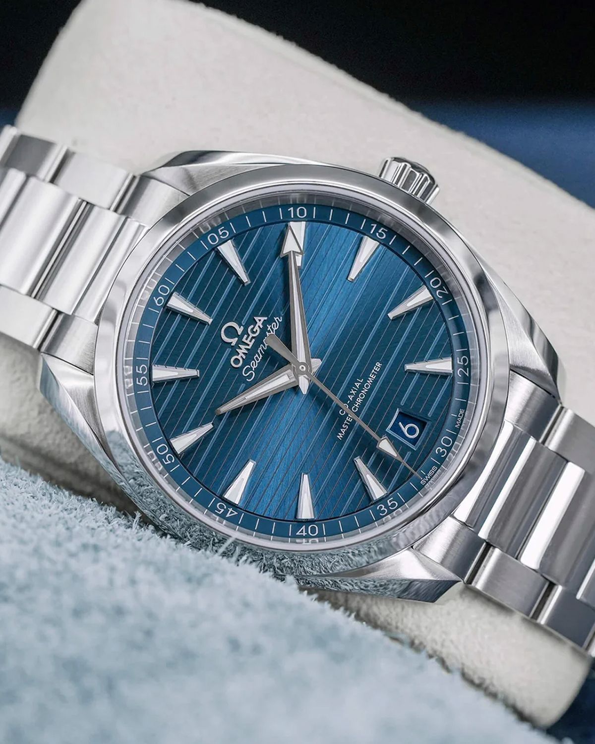 Omega 220.10.41.21.03.004