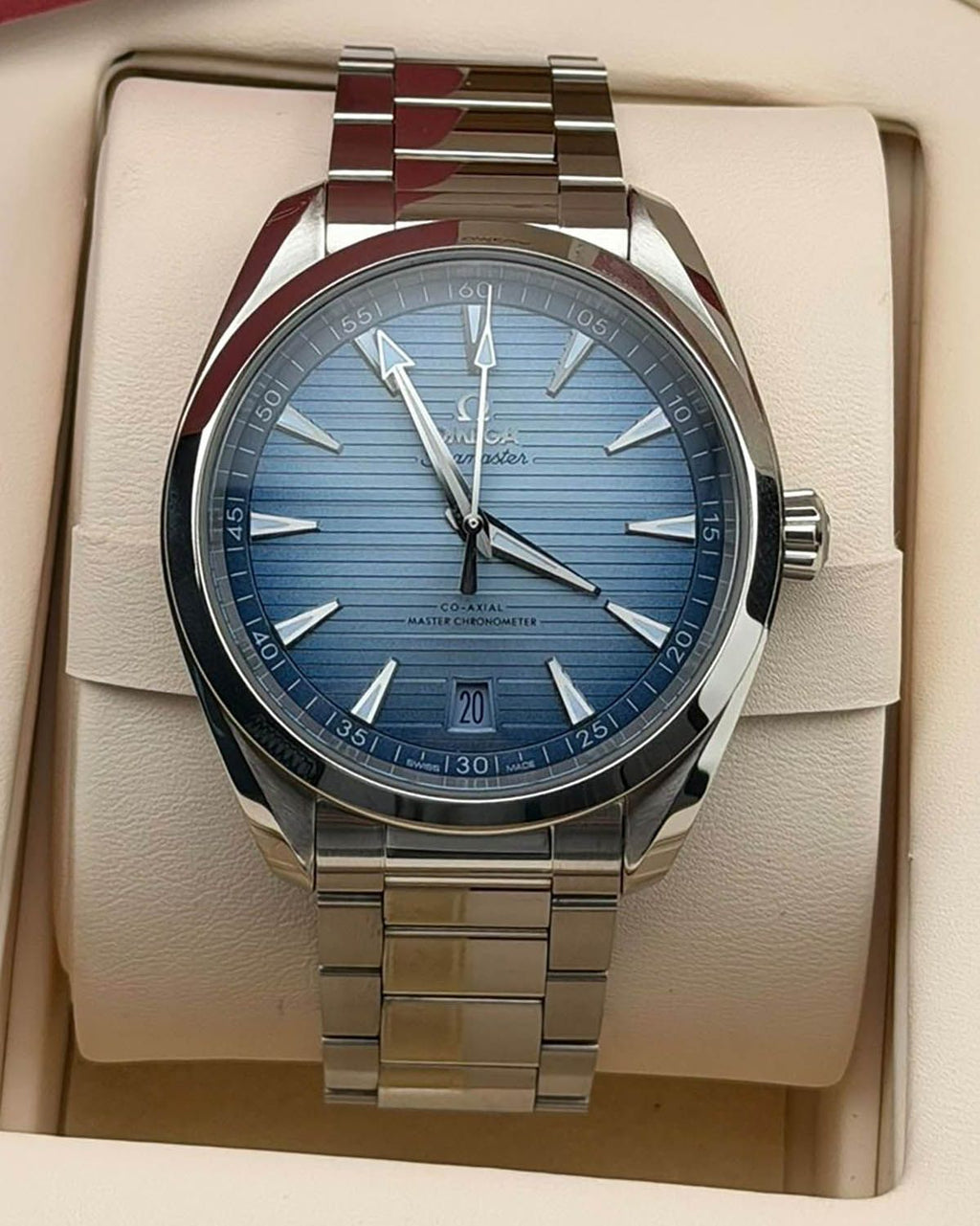 Omega 220.10.41.21.03.005
