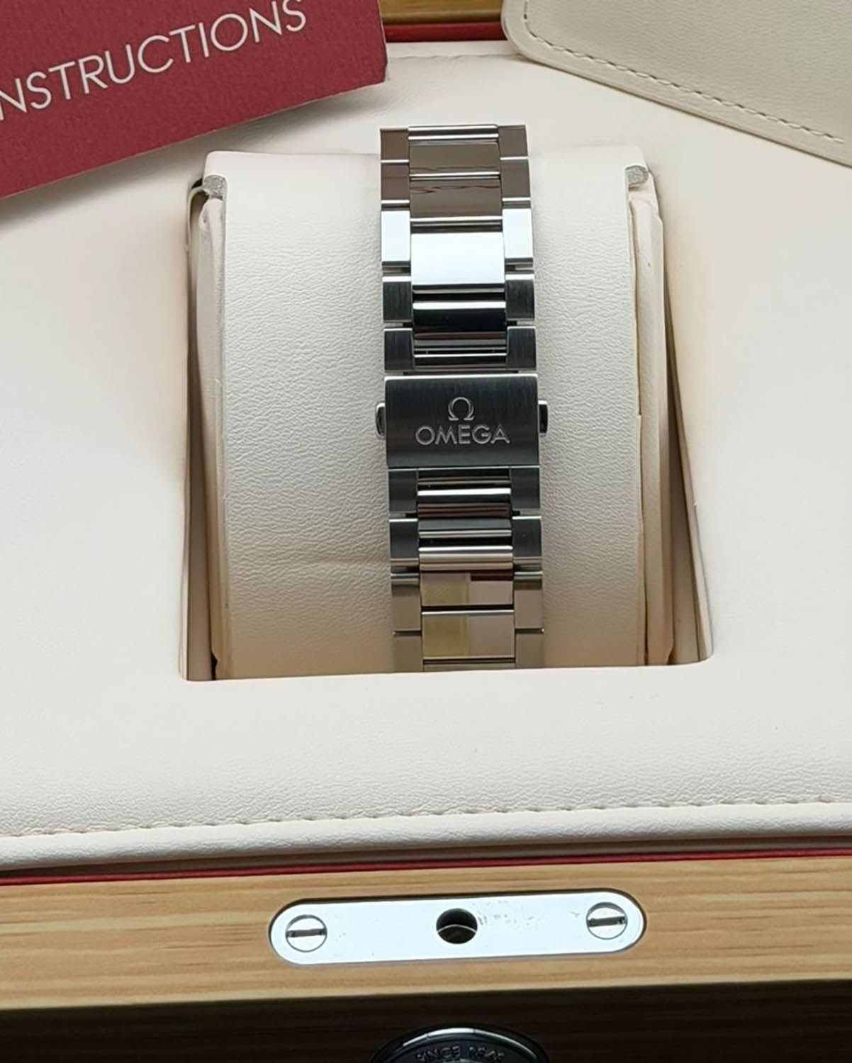 Omega 220.10.41.21.03.005