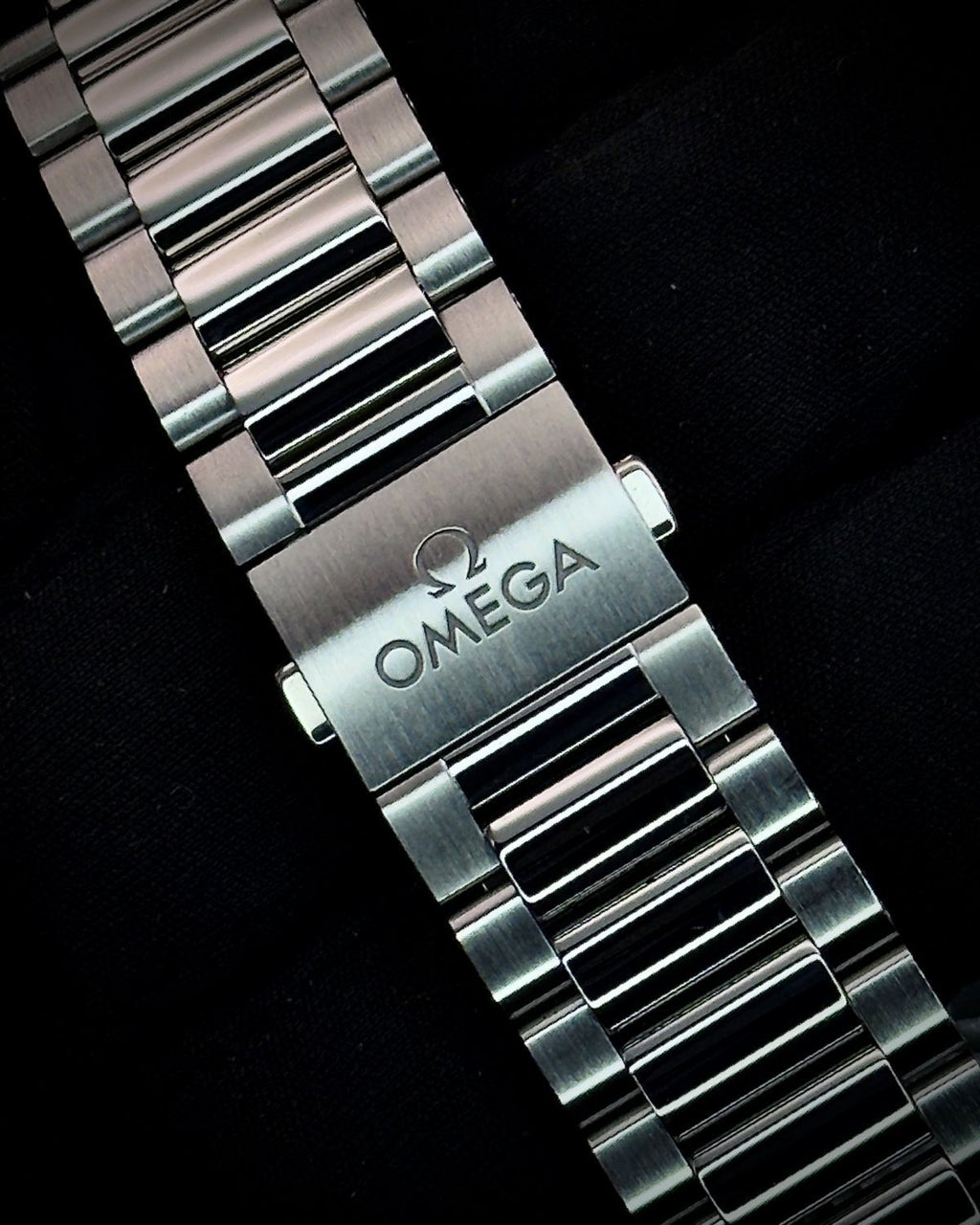 Omega 220.10.41.21.03.006