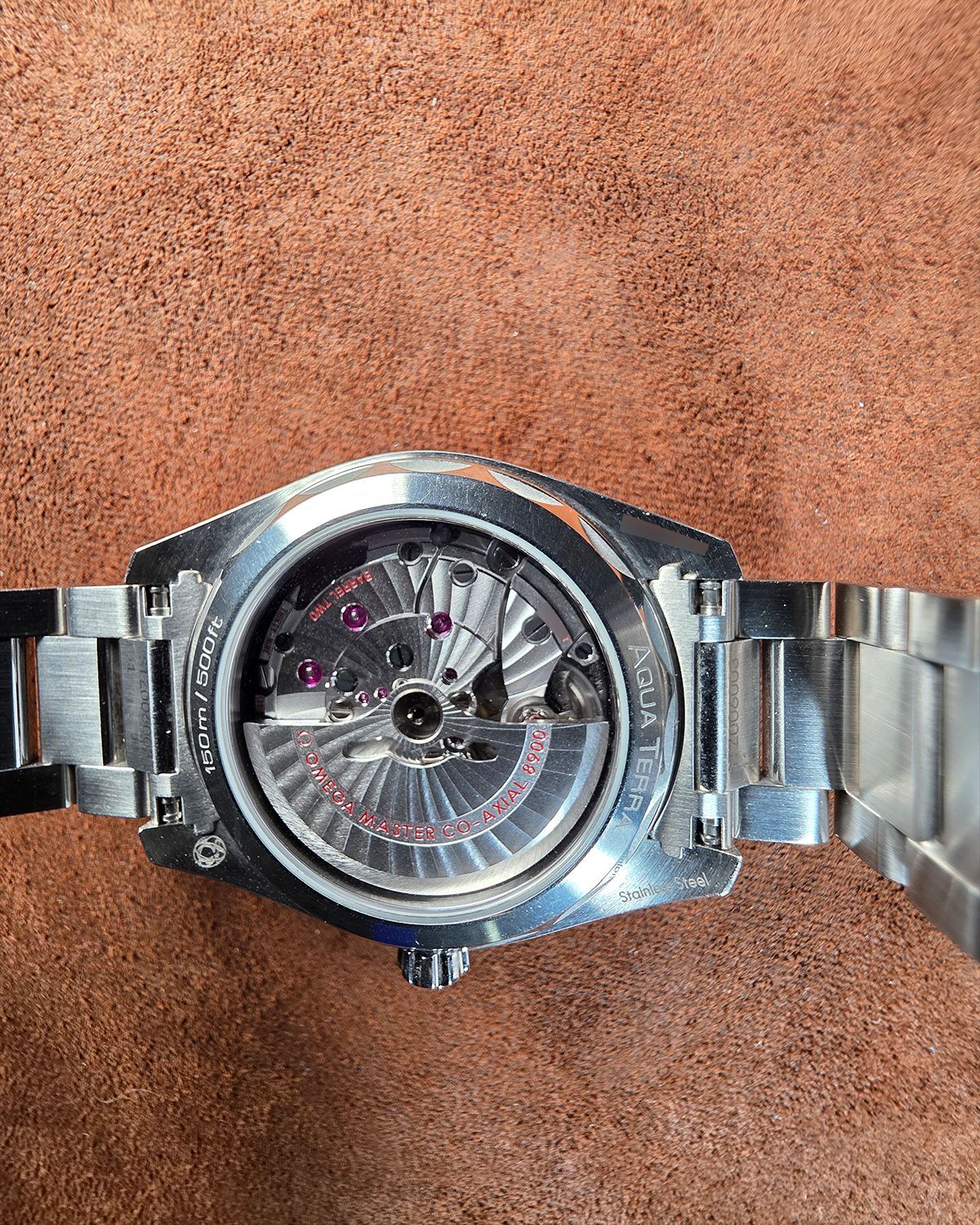 Omega 220.10.41.21.10.001