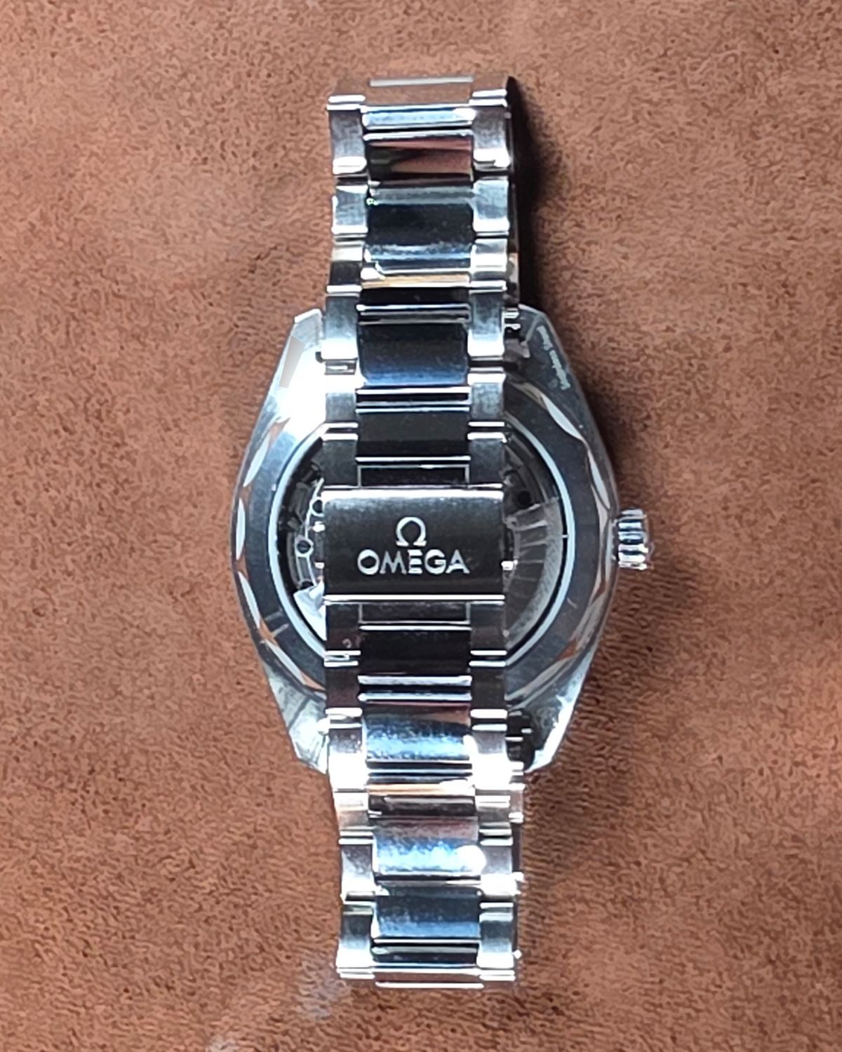 Omega 220.10.41.21.10.001