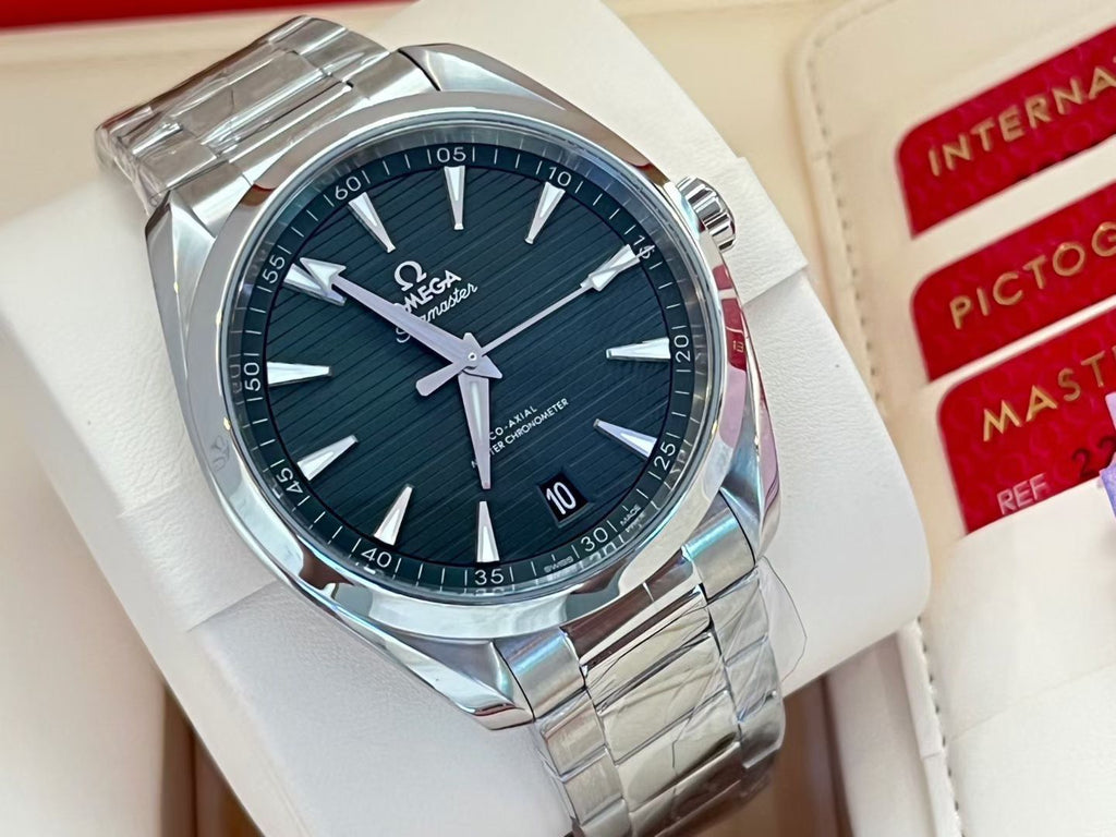 Omega 220.10.41.21.10.001