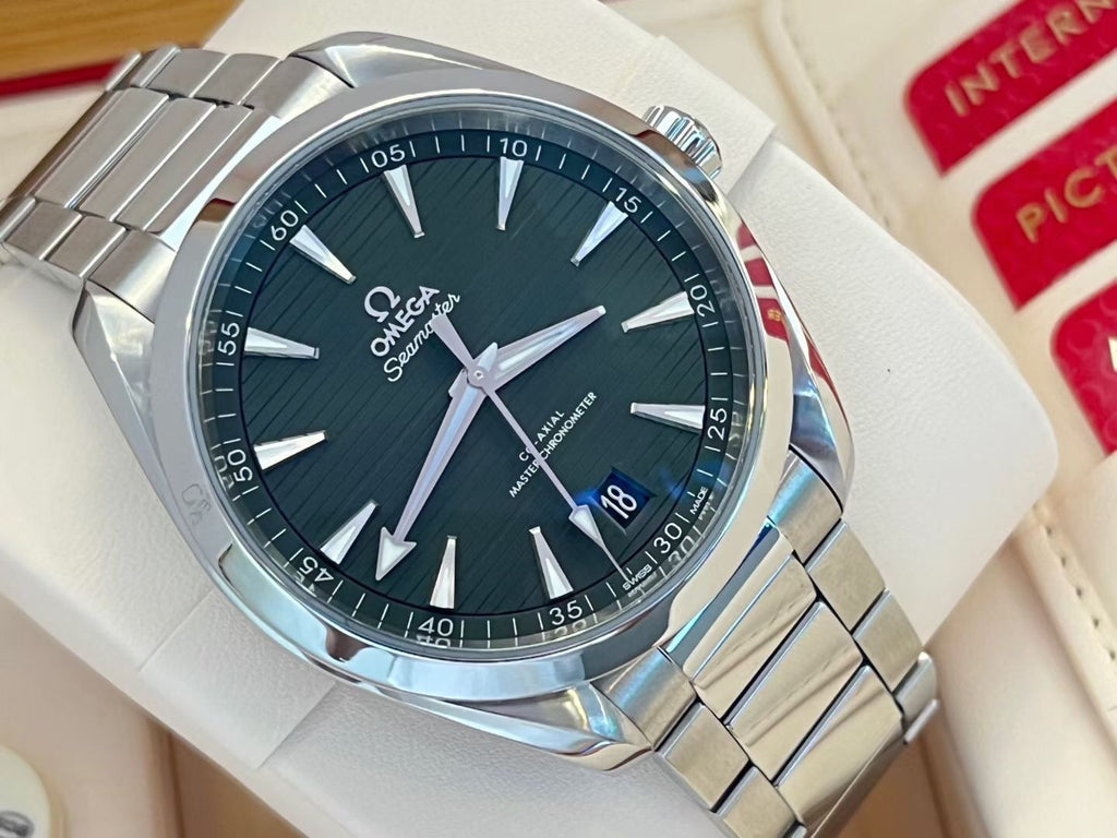 Omega 220.10.41.21.10.001