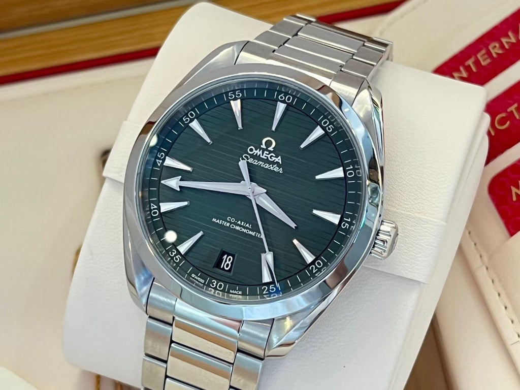 Omega 220.10.41.21.10.001