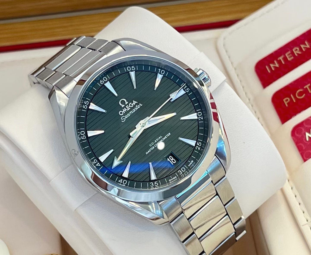 Omega 220.10.41.21.10.001