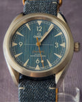 Omega 220.12.40.20.03.001