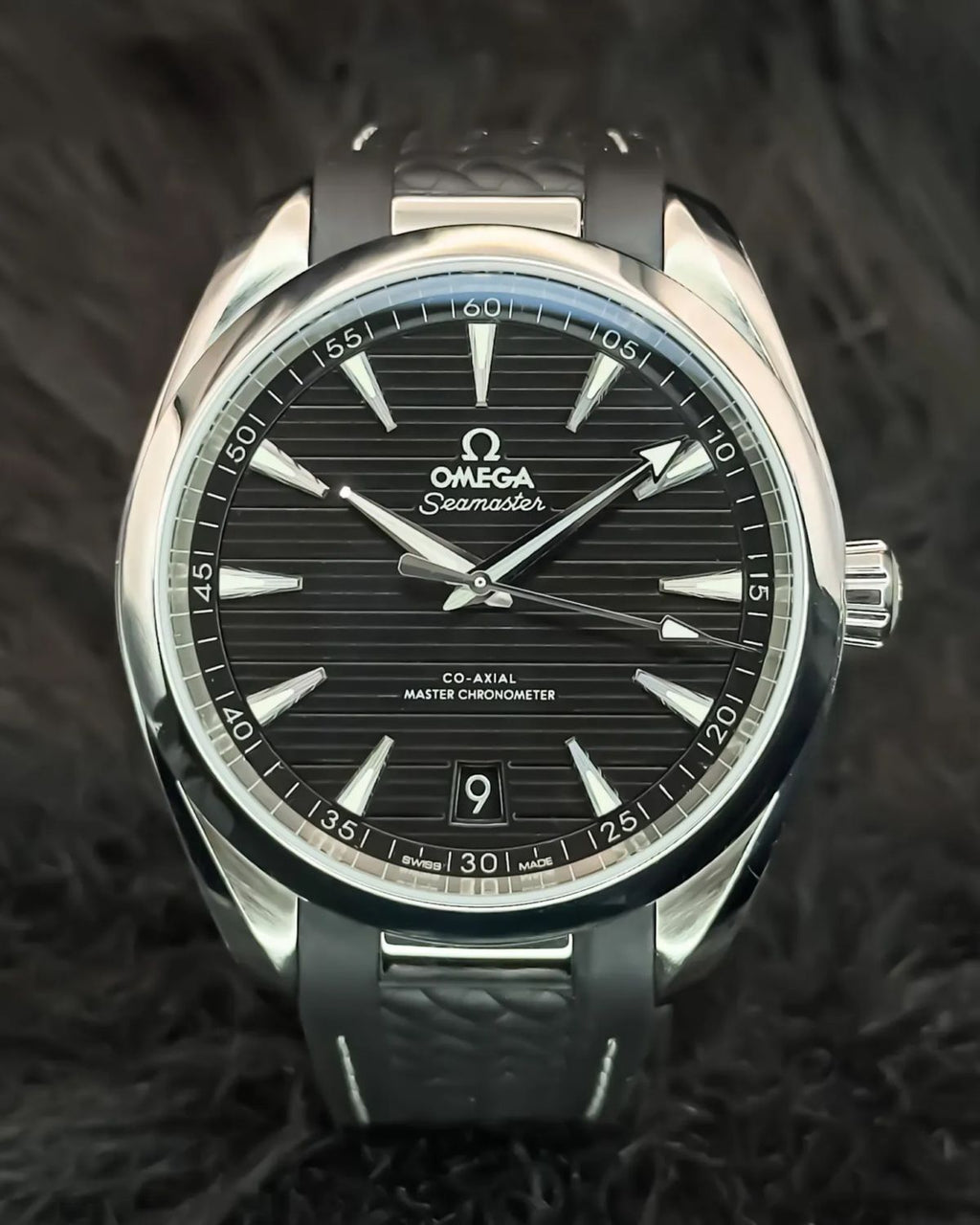 Omega 220.12.41.21.01.001