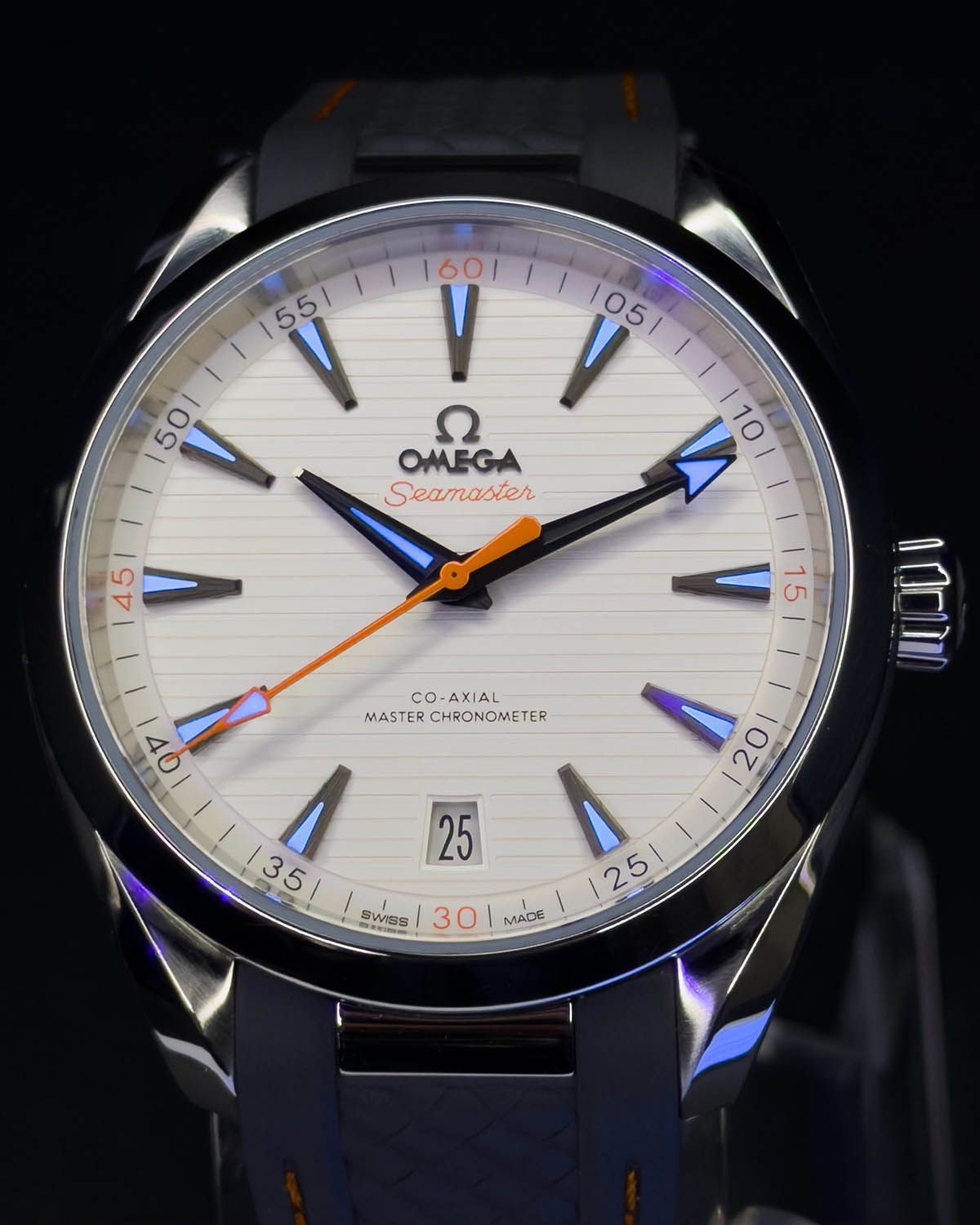 Omega 220.12.41.21.02.002