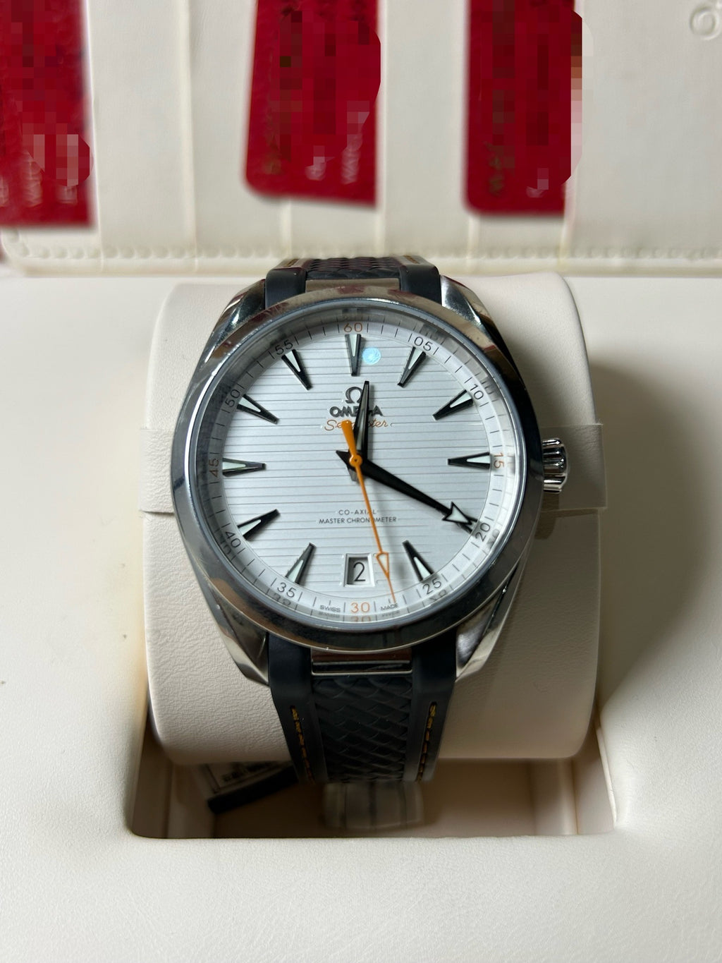 Omega 220.12.41.21.02.002