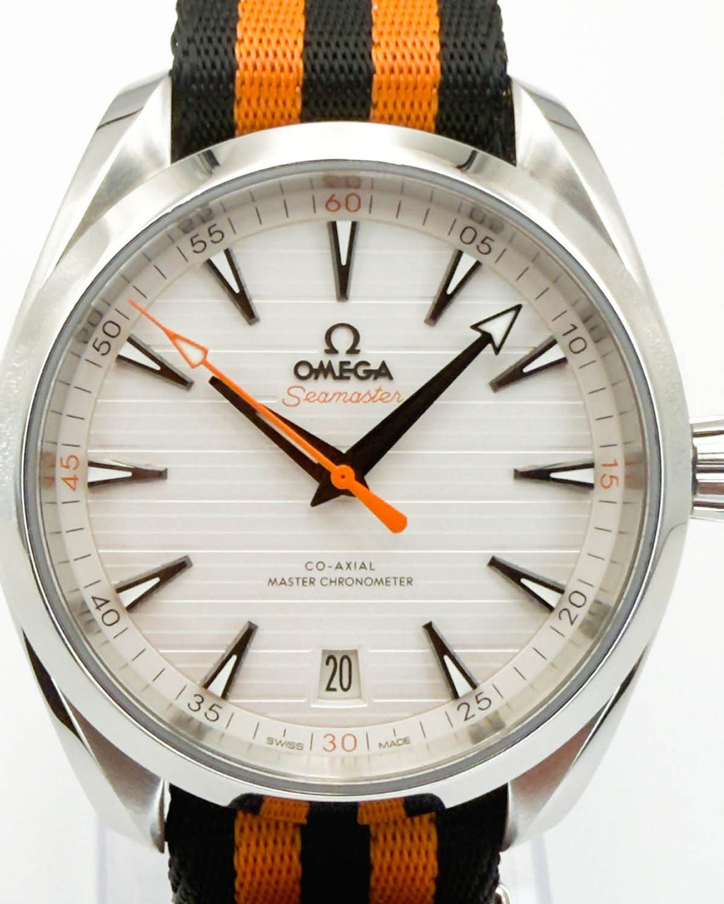 Omega 220.12.41.21.02.003
