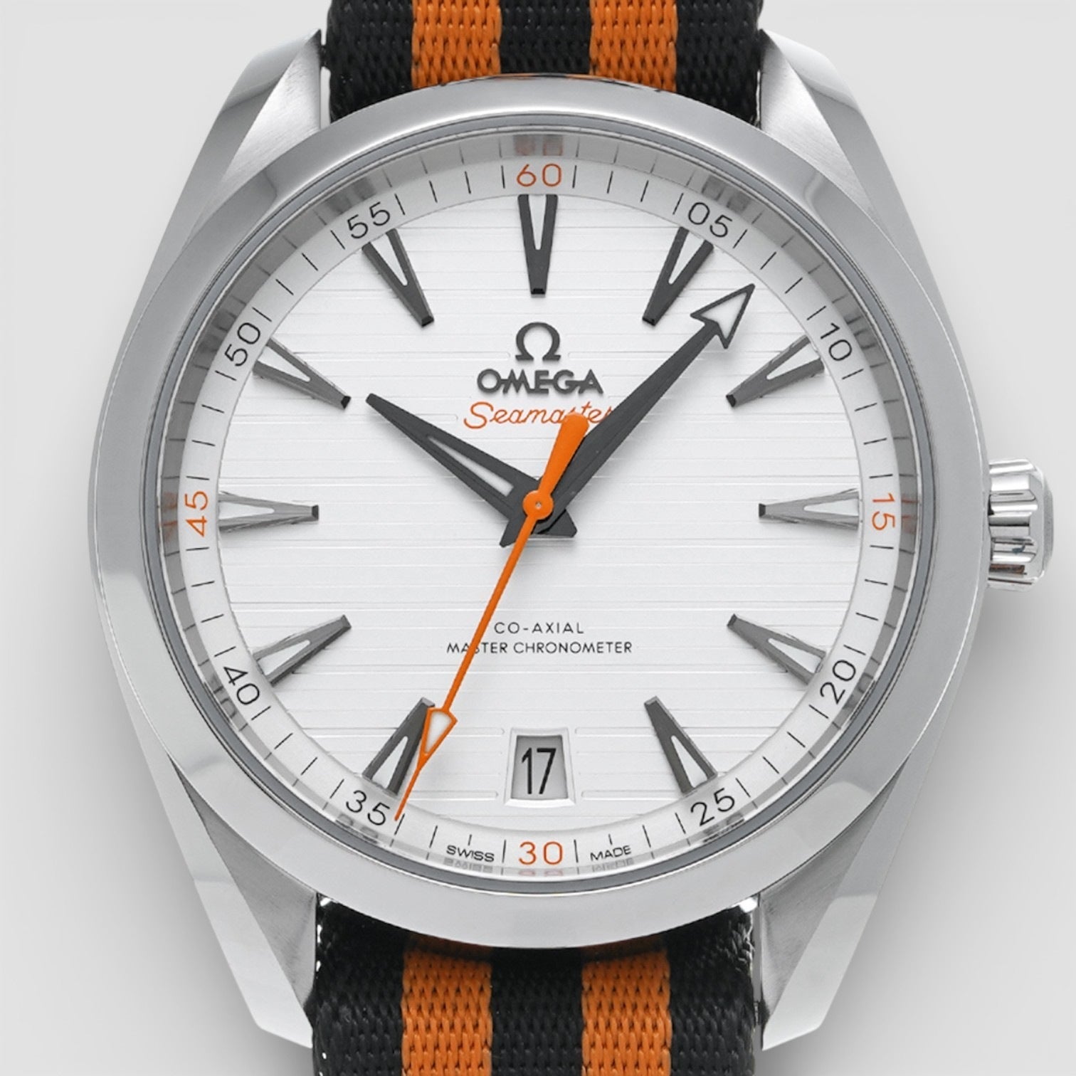 Omega 220.12.41.21.02.003