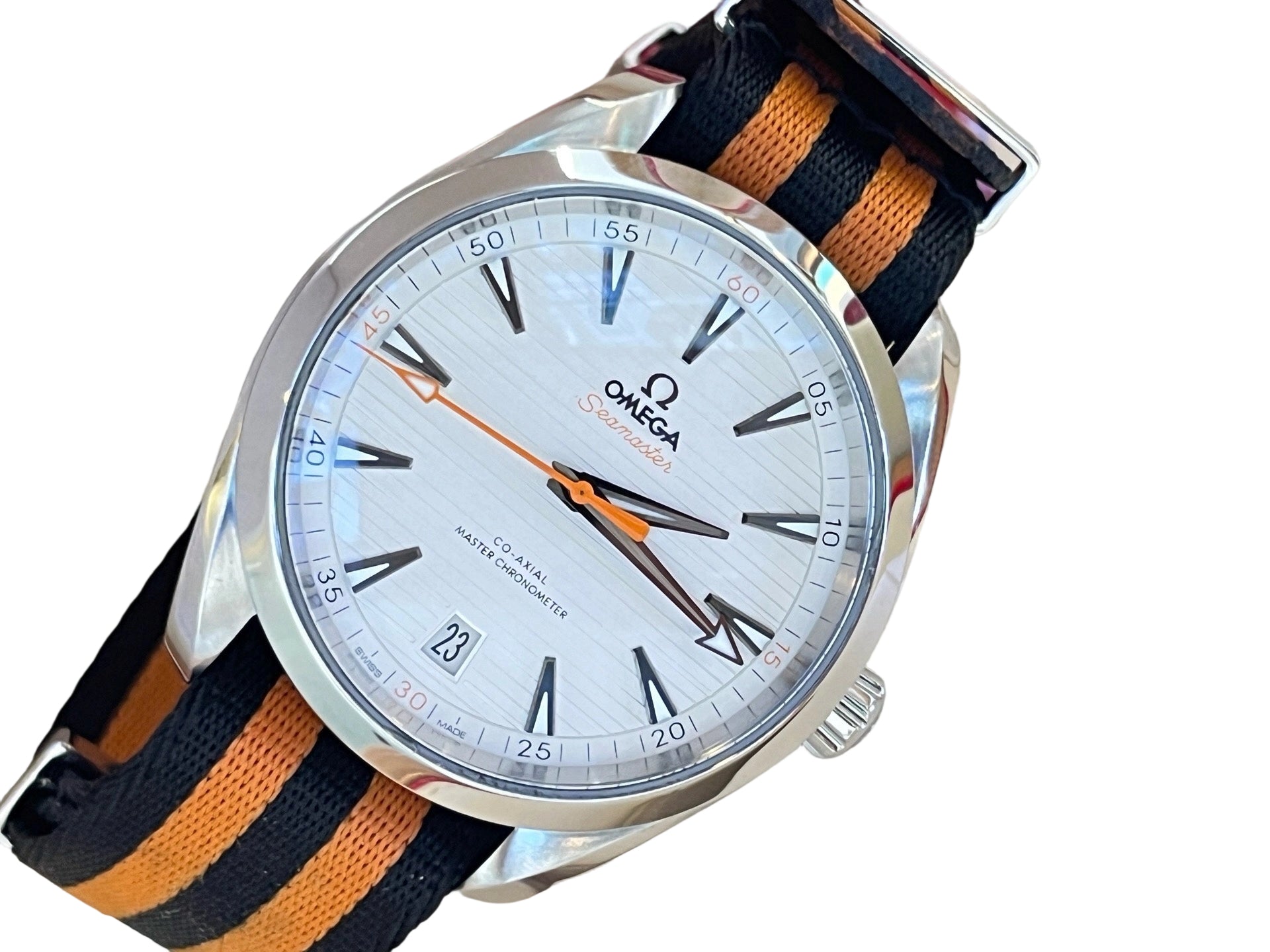 Omega 220.12.41.21.02.003