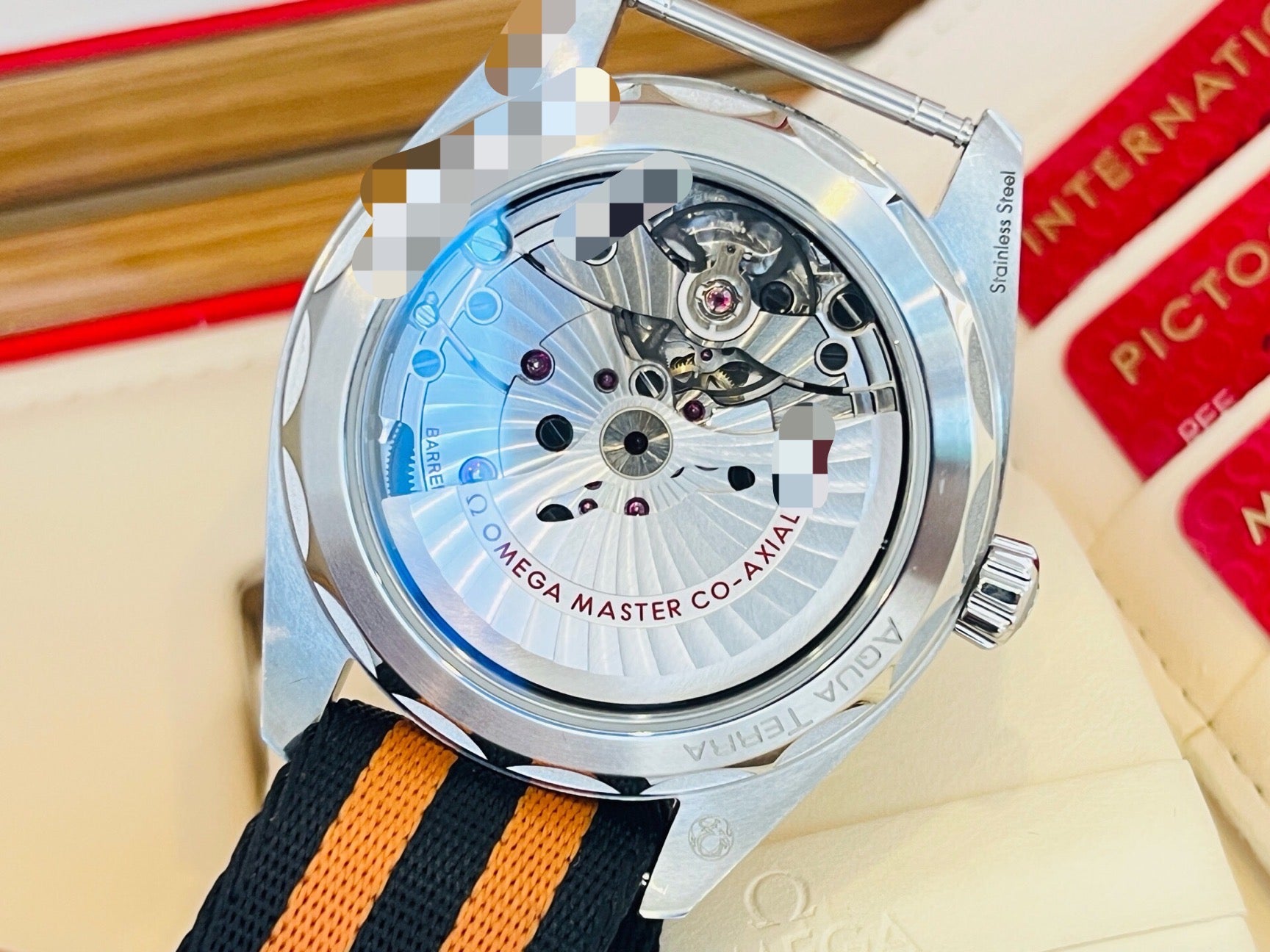 Omega 220.12.41.21.02.003