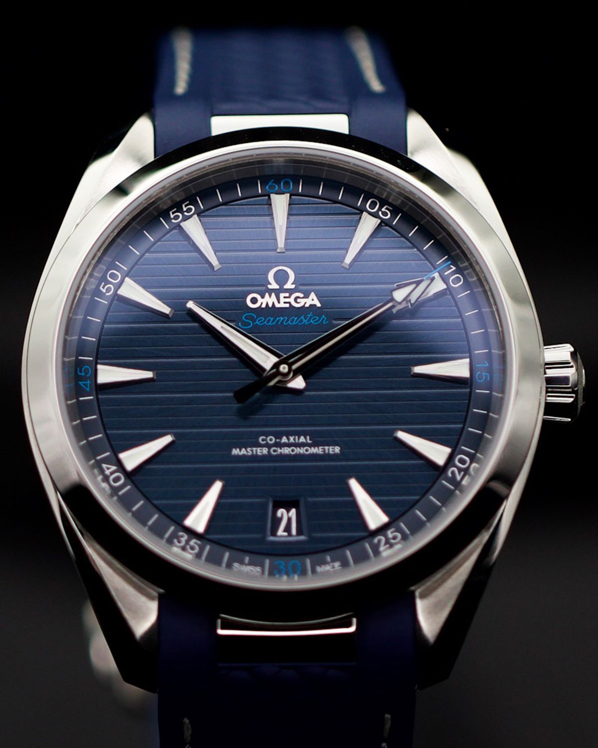 Omega 220.12.41.21.03.001