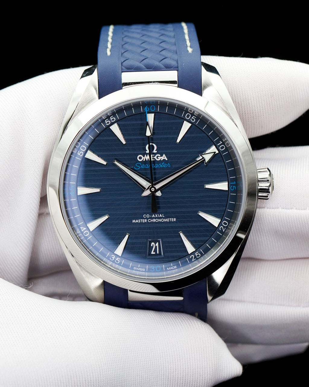 Omega 220.12.41.21.03.001