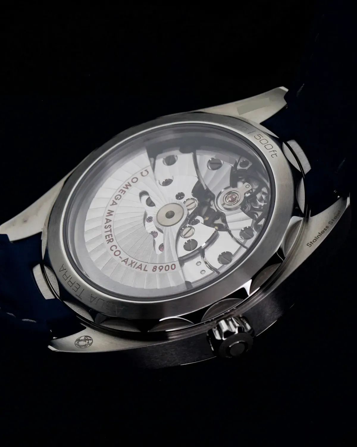 Omega 220.12.41.21.03.001