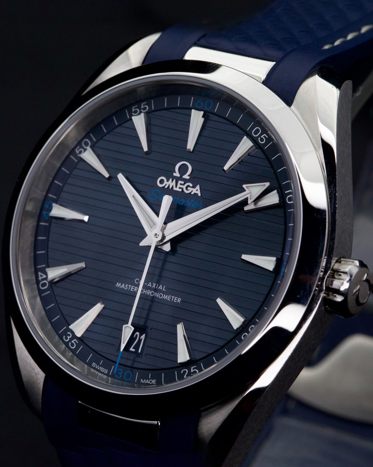 Omega 220.12.41.21.03.001