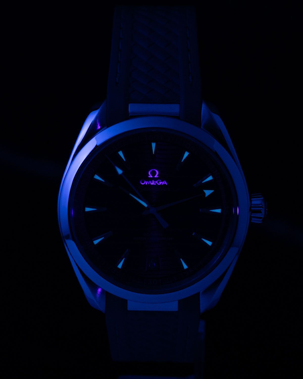 Omega 220.12.41.21.03.002