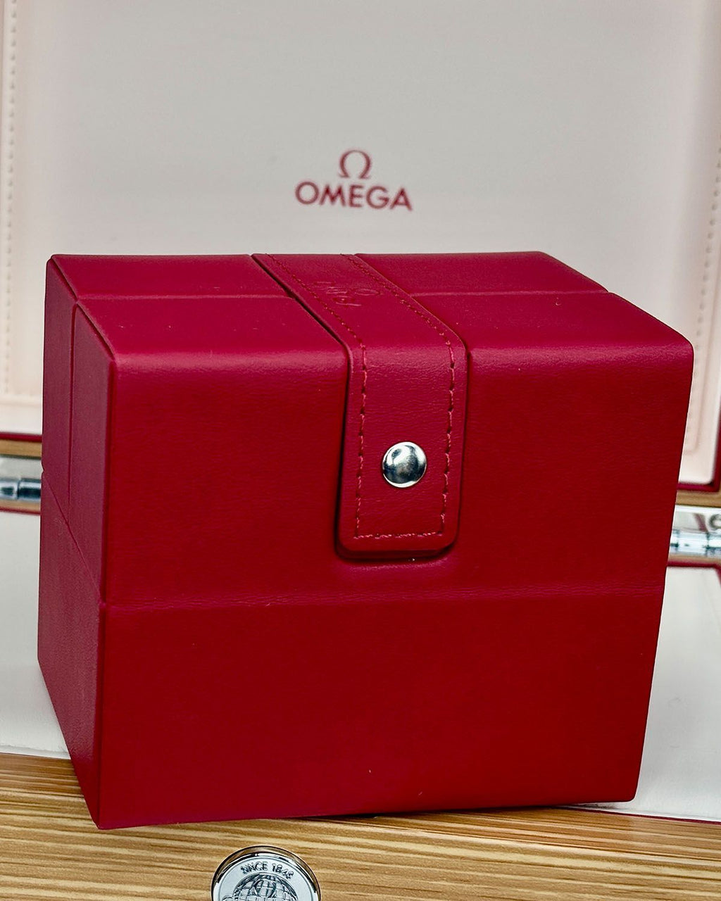 Omega 220.12.41.21.03.002