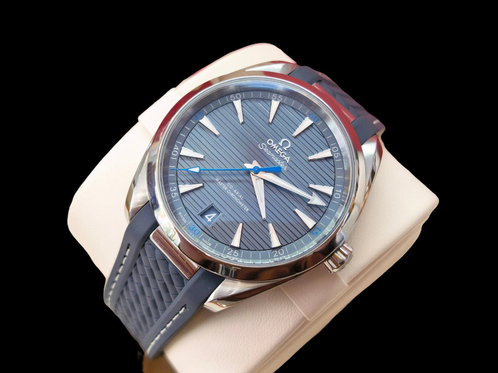 Omega 220.12.41.21.03.002
