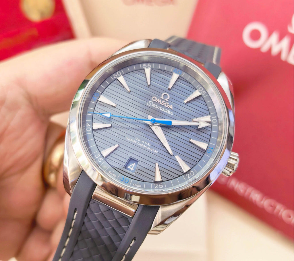 Omega 220.12.41.21.03.002