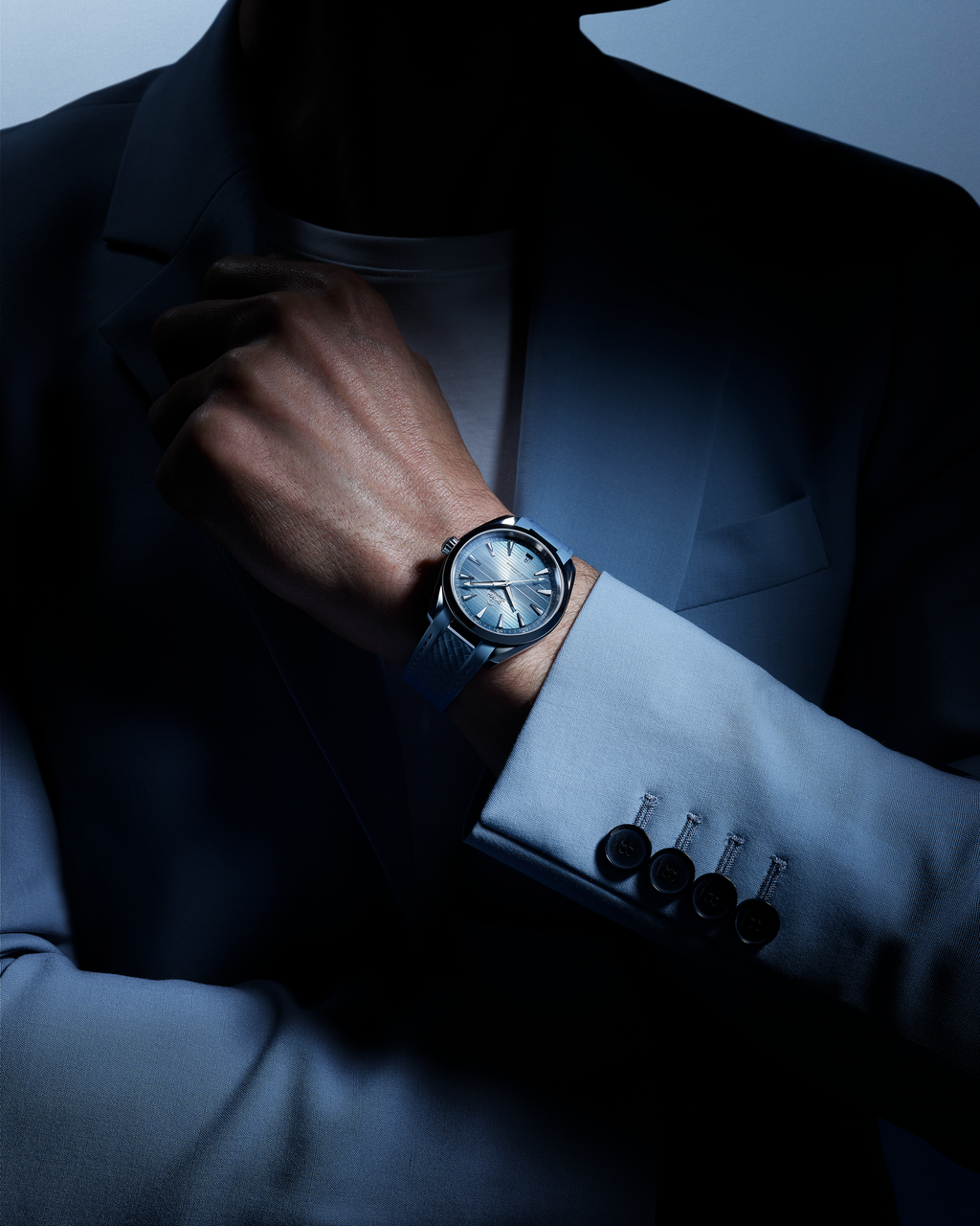 Omega 220.12.41.21.03.008