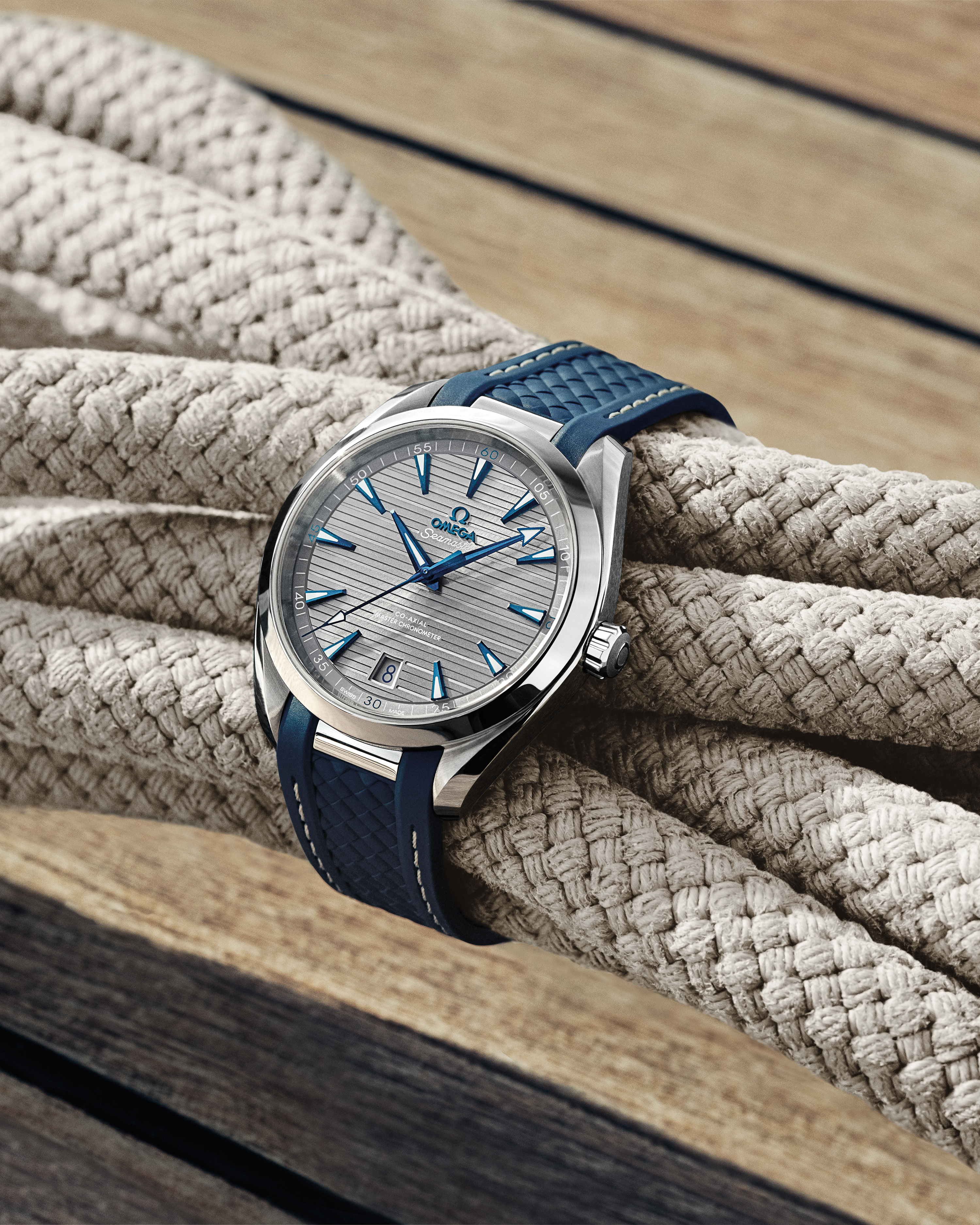 Omega 220.12.41.21.06.001