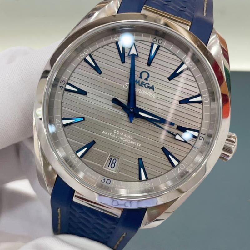 Omega 220.12.41.21.06.001