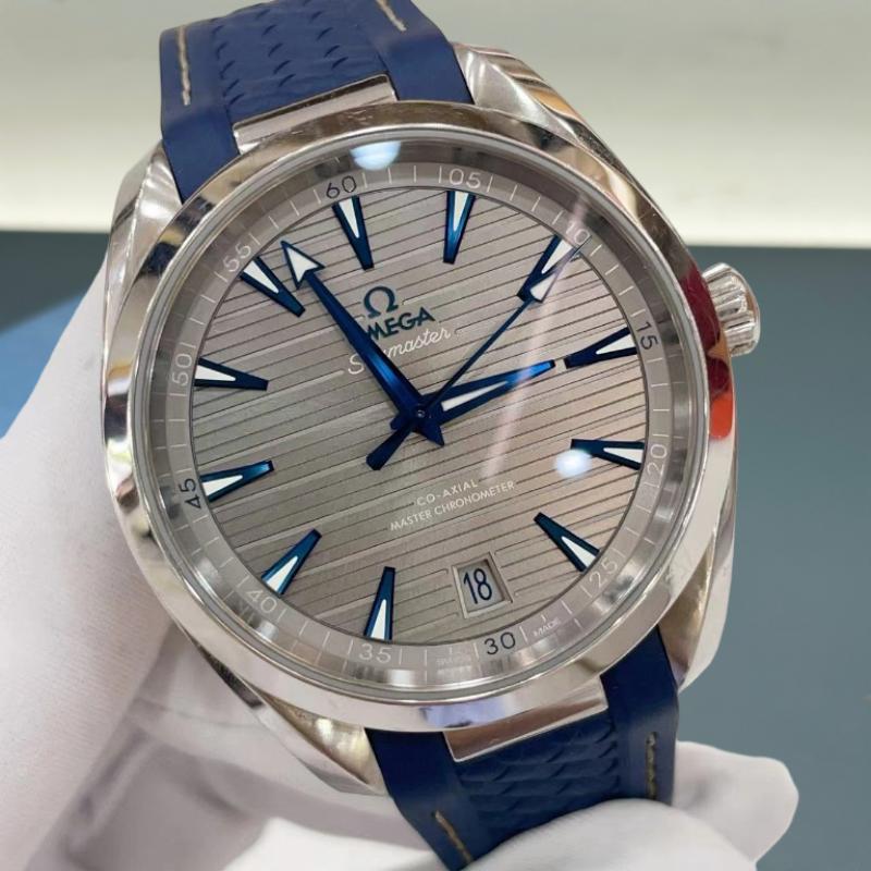 Omega 220.12.41.21.06.001